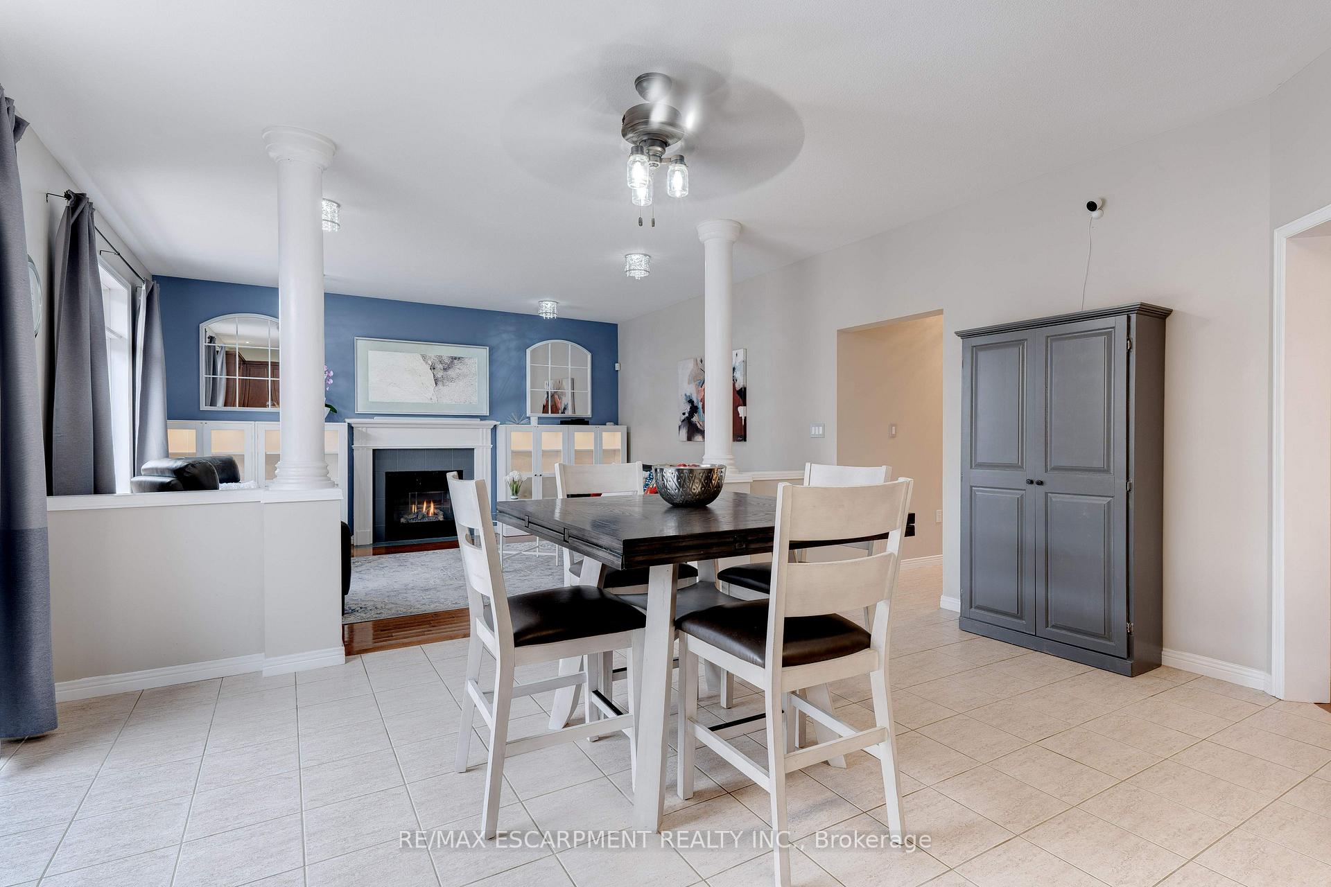 Photo 33 of 12 Edgecroft Crescent, Hamilton, Stoney Creek Mountain — HOMEH