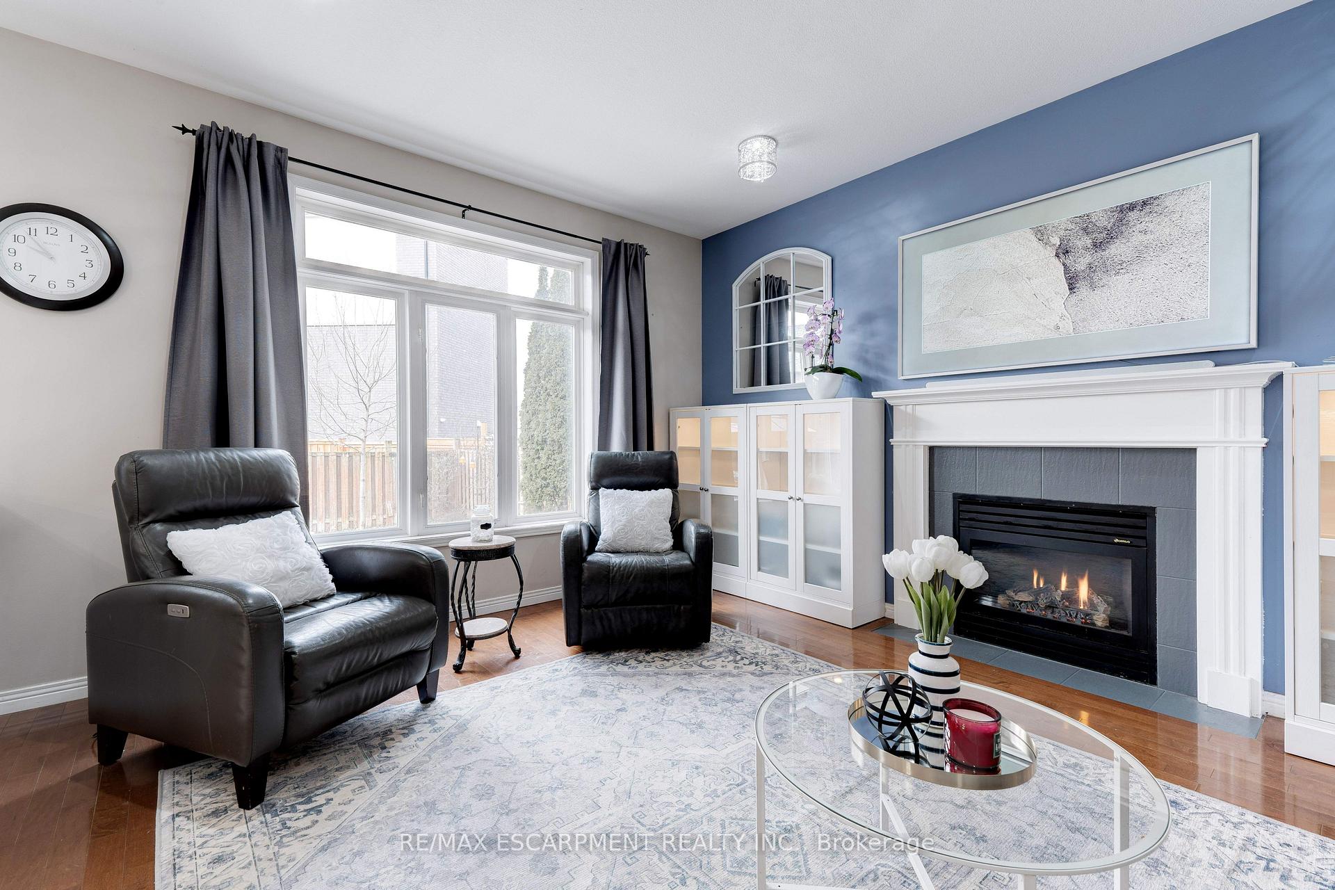 Photo 16 of 12 Edgecroft Crescent, Hamilton, Stoney Creek Mountain — HOMEH