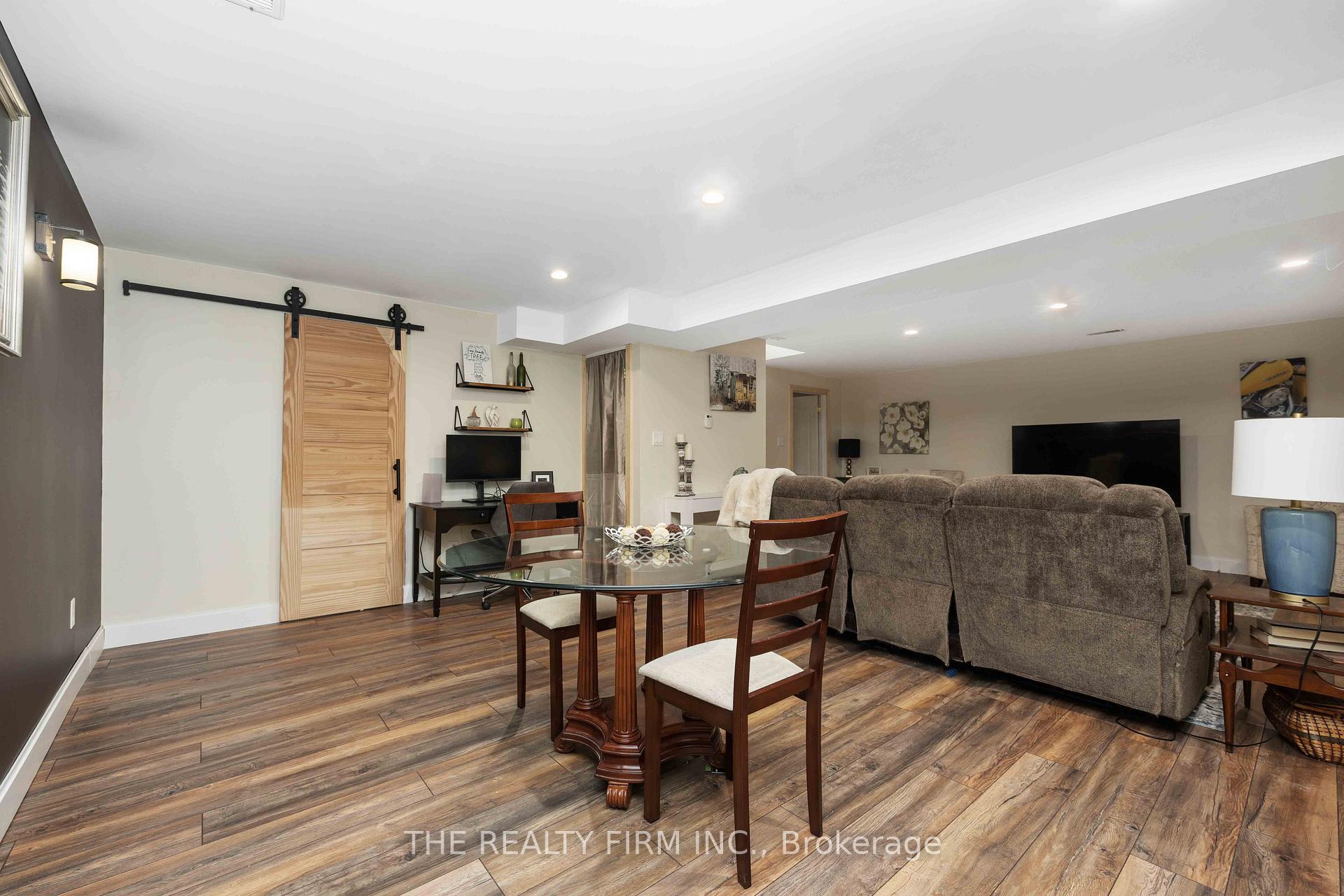 Photo 29 of 3783 Petrolia Line, Enniskillen, Petrolia — HOMEH