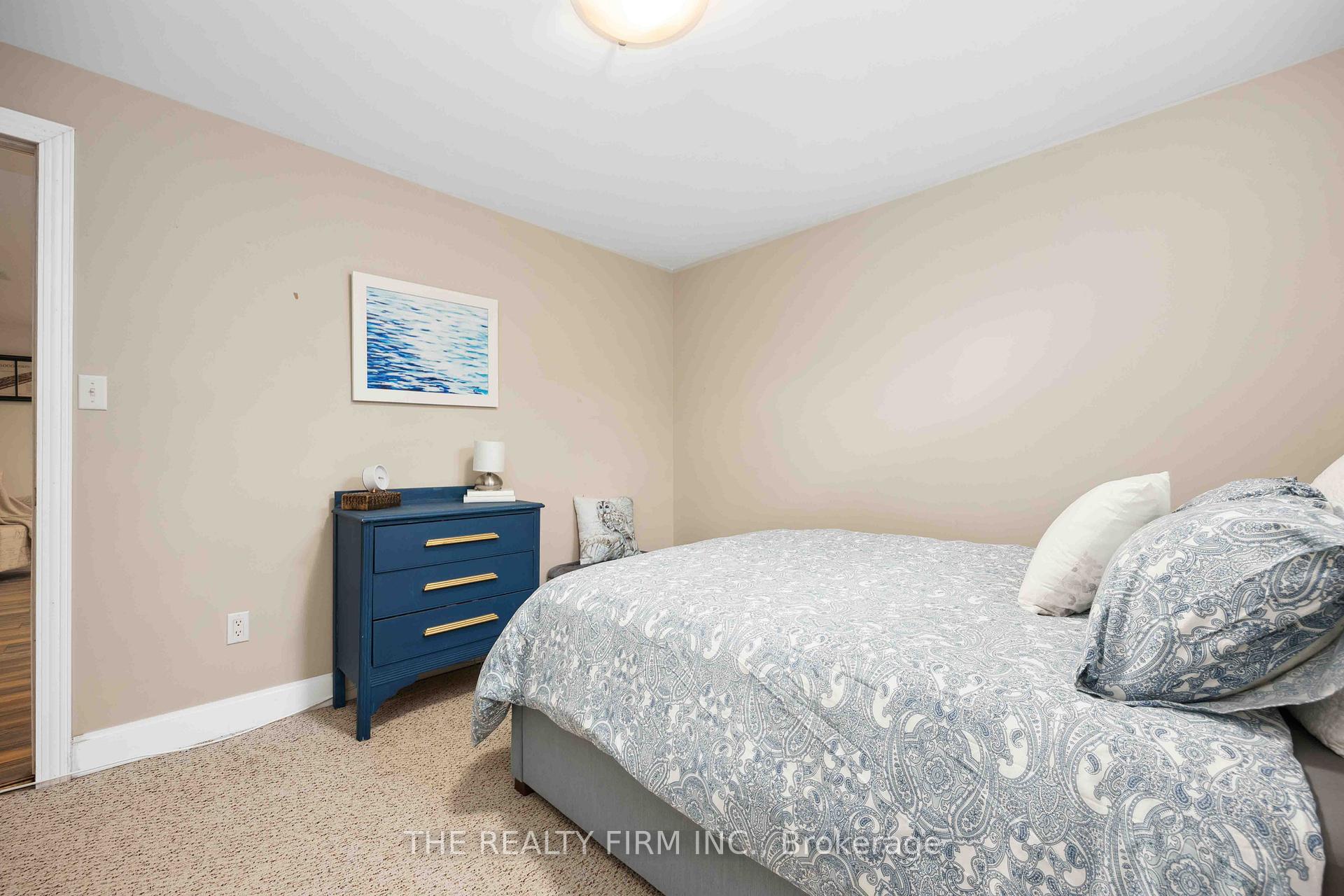Photo 31 of 3783 Petrolia Line, Enniskillen, Petrolia — HOMEH