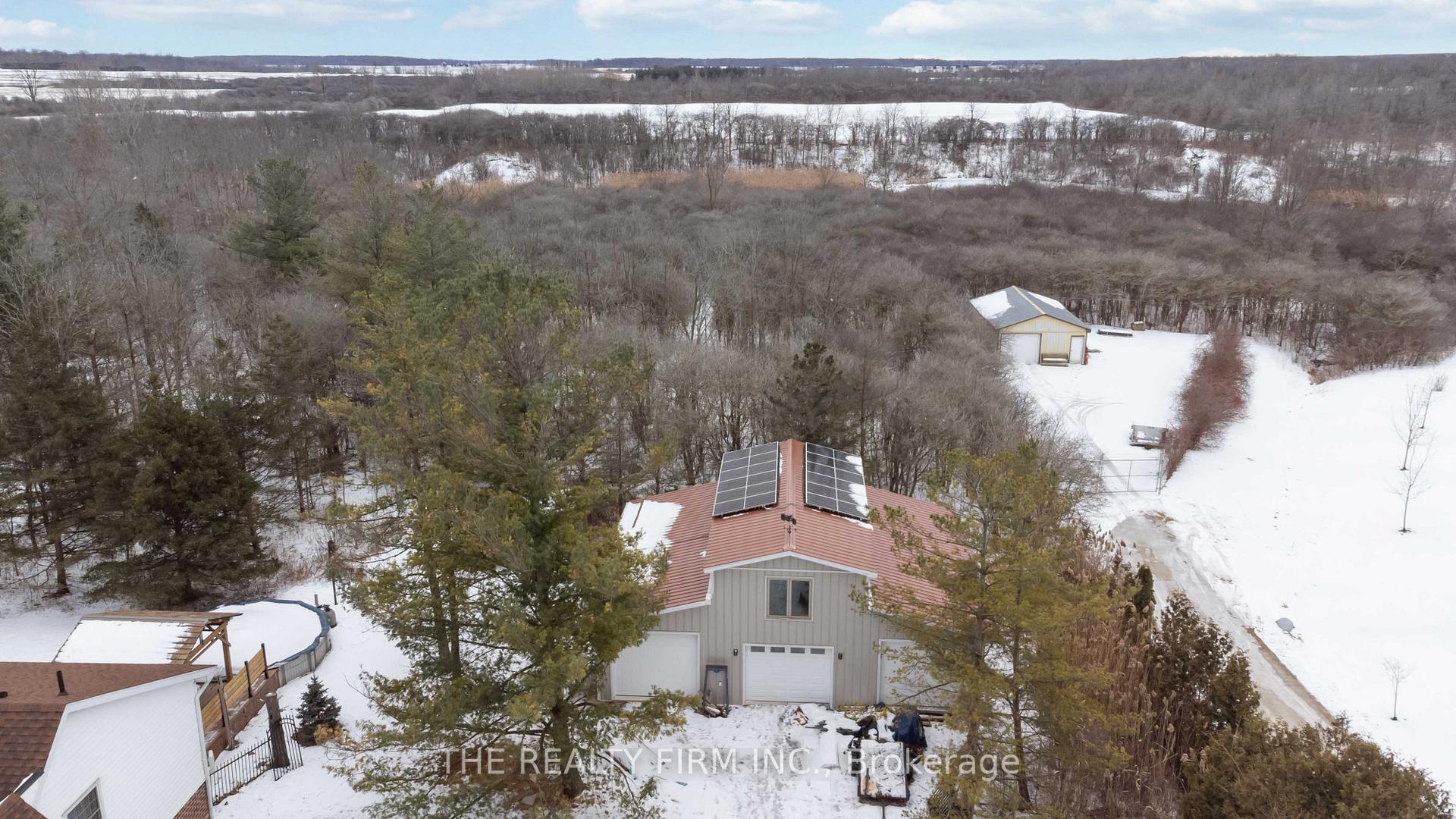 Photo 38 of 3783 Petrolia Line, Enniskillen, Petrolia — HOMEH