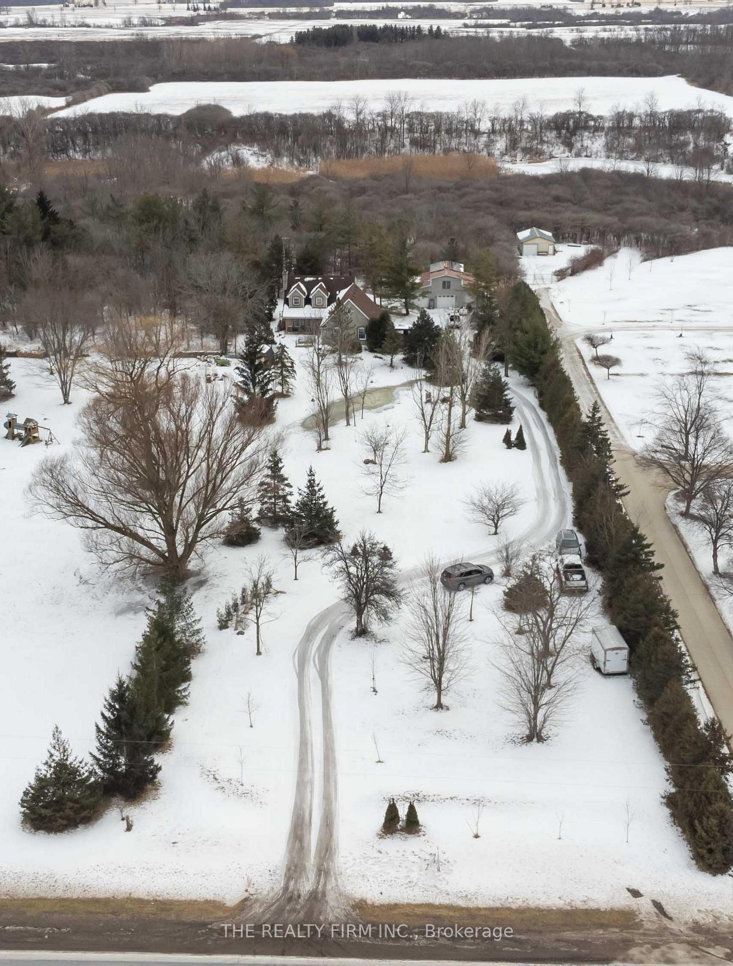 Photo 40 of 3783 Petrolia Line, Enniskillen, Petrolia — HOMEH