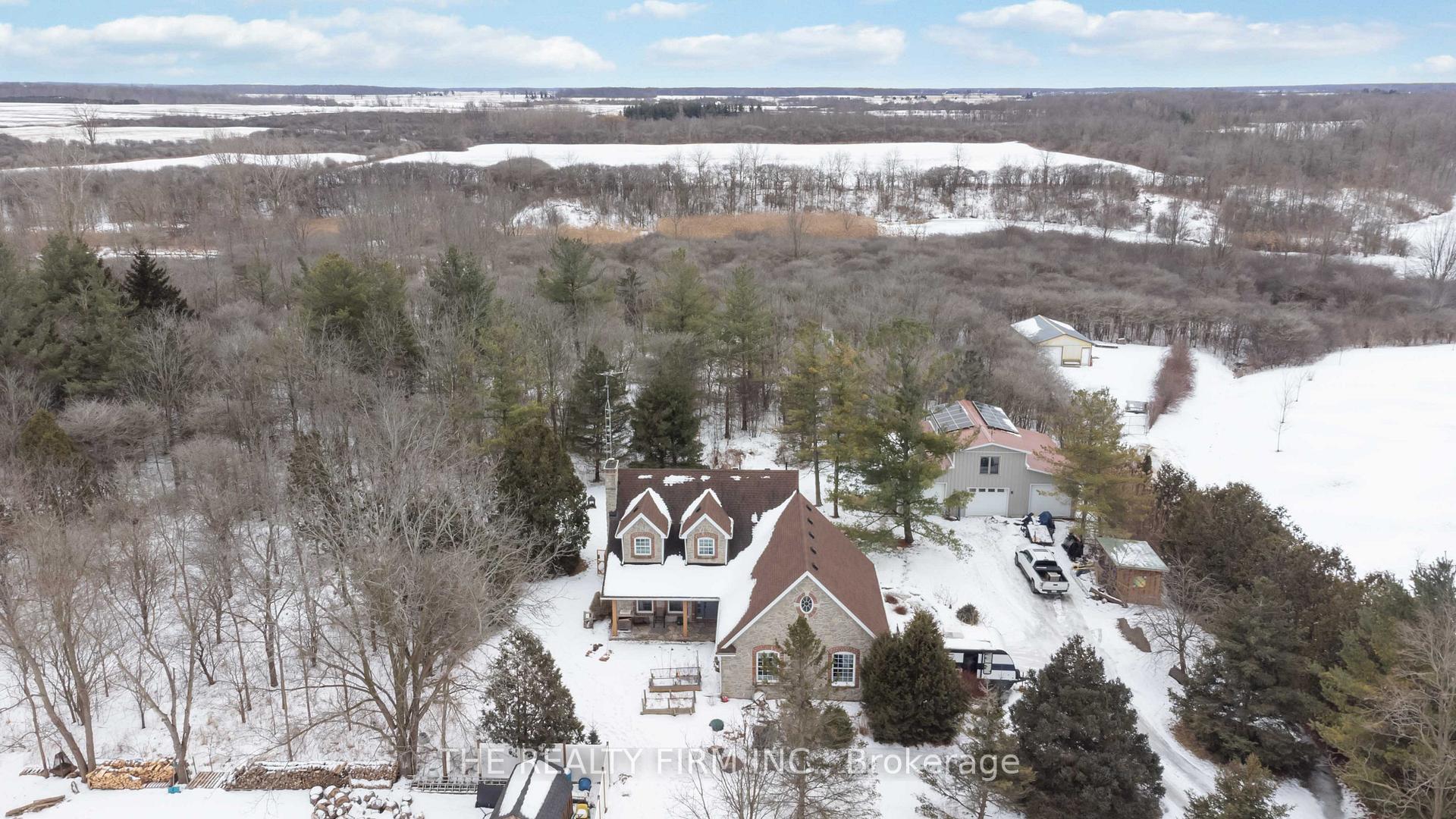 Photo 43 of 3783 Petrolia Line, Enniskillen, Petrolia — HOMEH