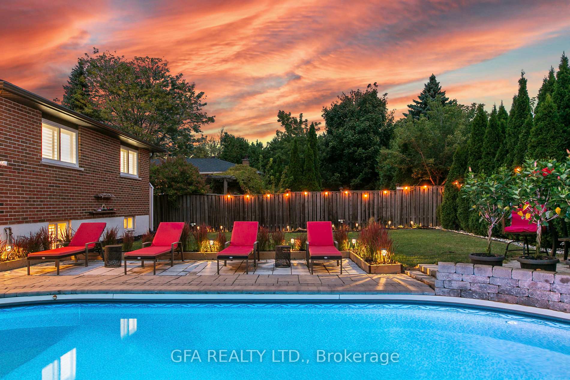 Photo 49 of 8 Laurendale Avenue, Hamilton, Waterdown — HOMEH