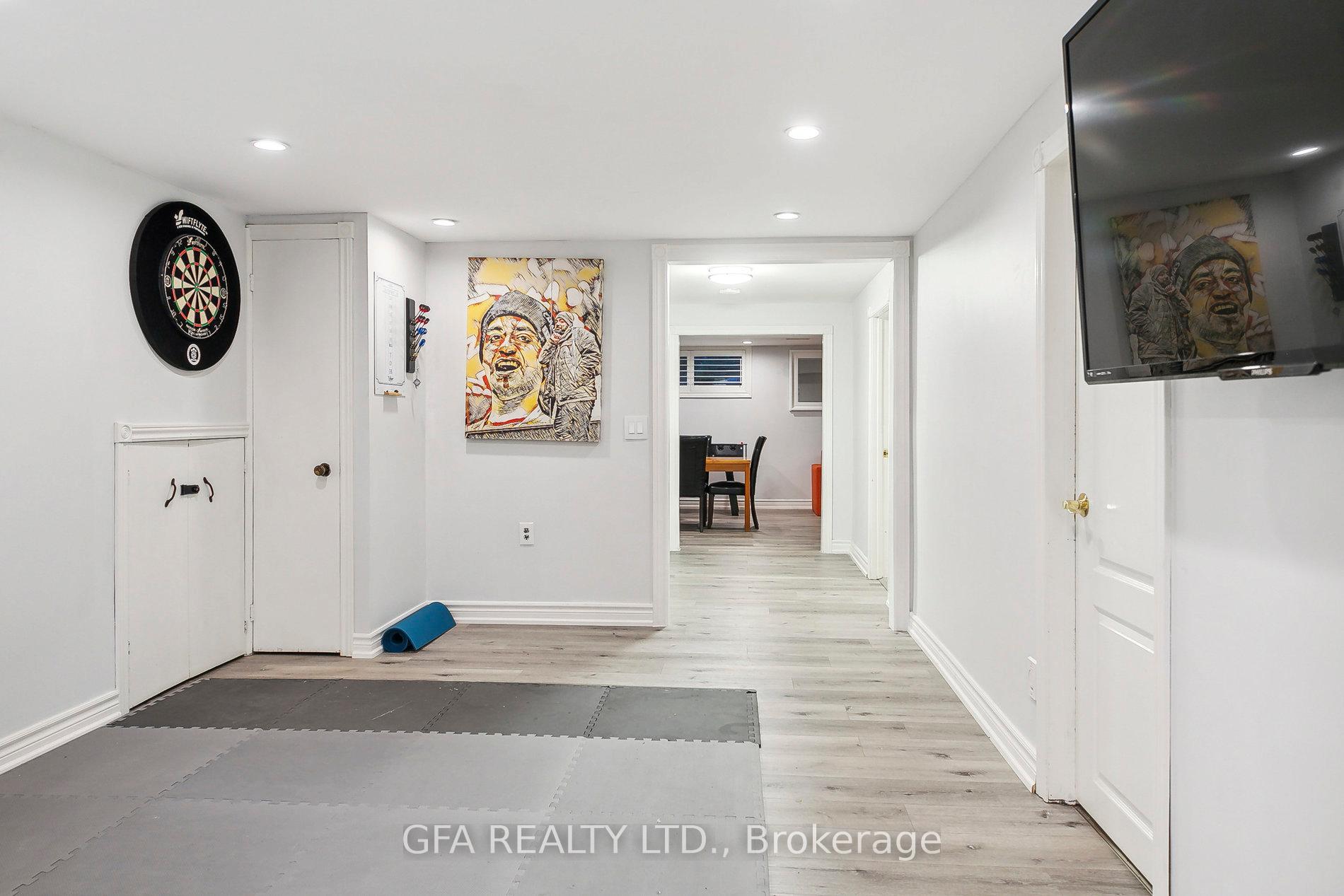 Photo 39 of 8 Laurendale Avenue, Hamilton, Waterdown — HOMEH