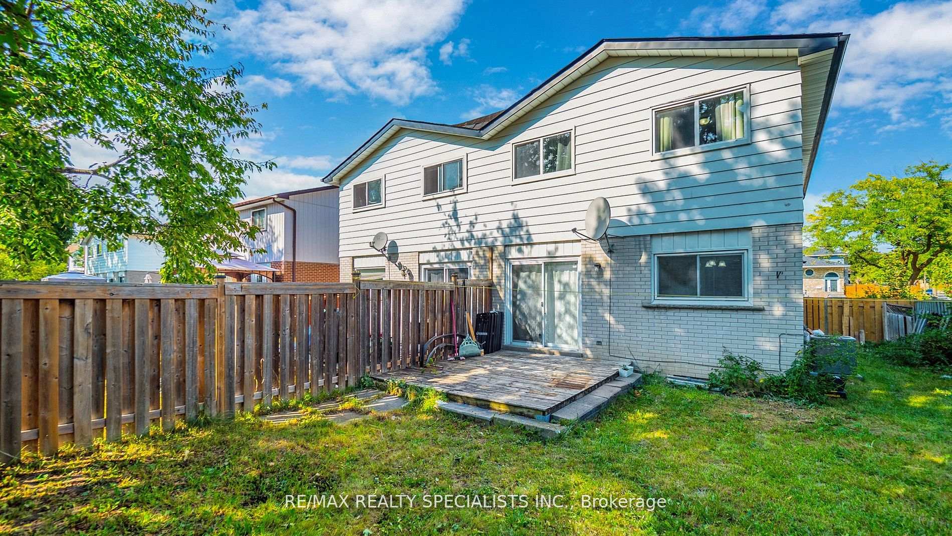 Photo 37 of 28 Abell Drive, Brampton, Madoc — HOMEH