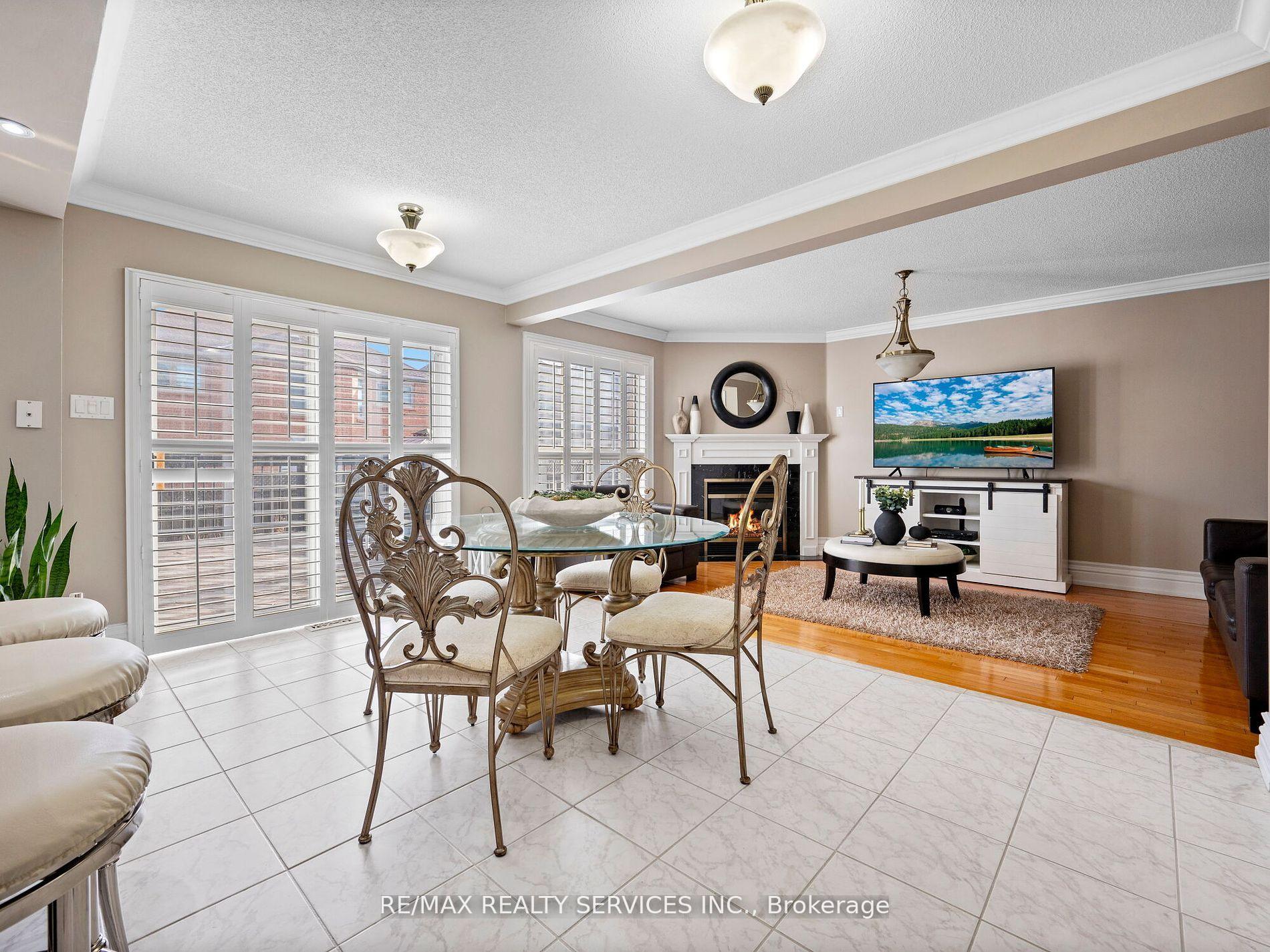 Photo 14 of 25 Ribbon Drive, Brampton, Sandringham-Wellington — HOMEH