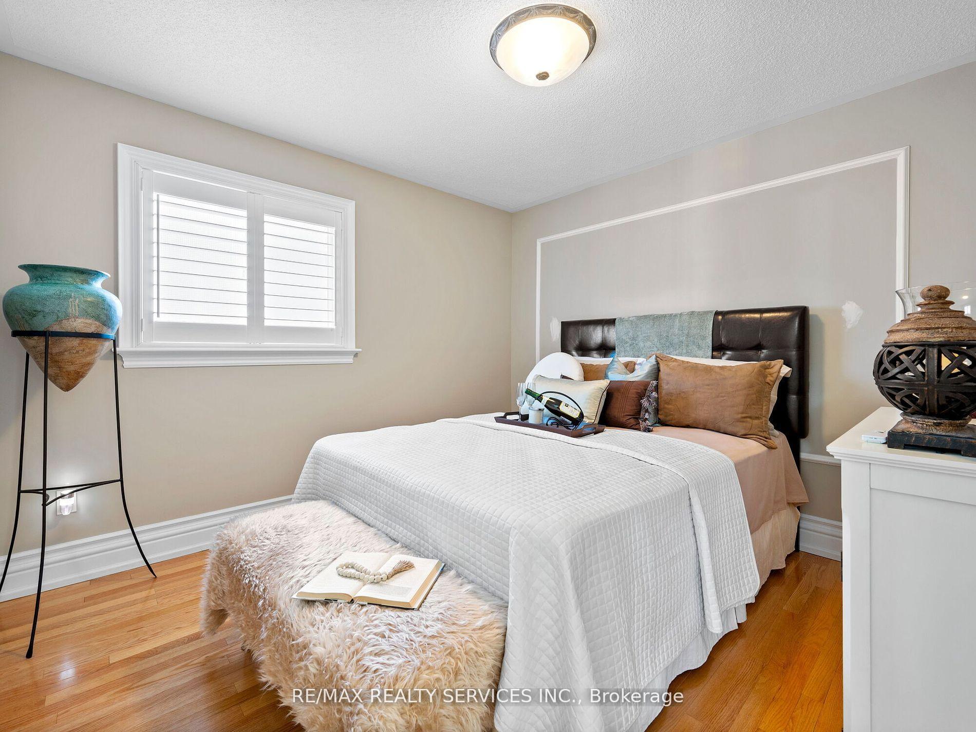 Photo 31 of 25 Ribbon Drive, Brampton, Sandringham-Wellington — HOMEH