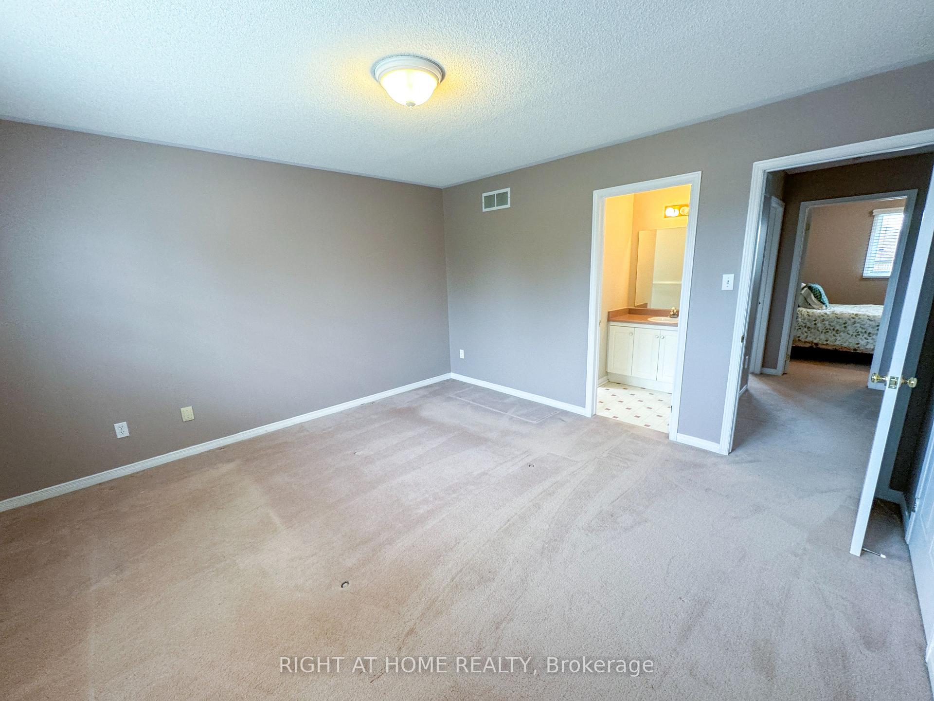 Photo 16 of 60 Westland Street, St. Catharines, Rykert/Vansickle — HOMEH