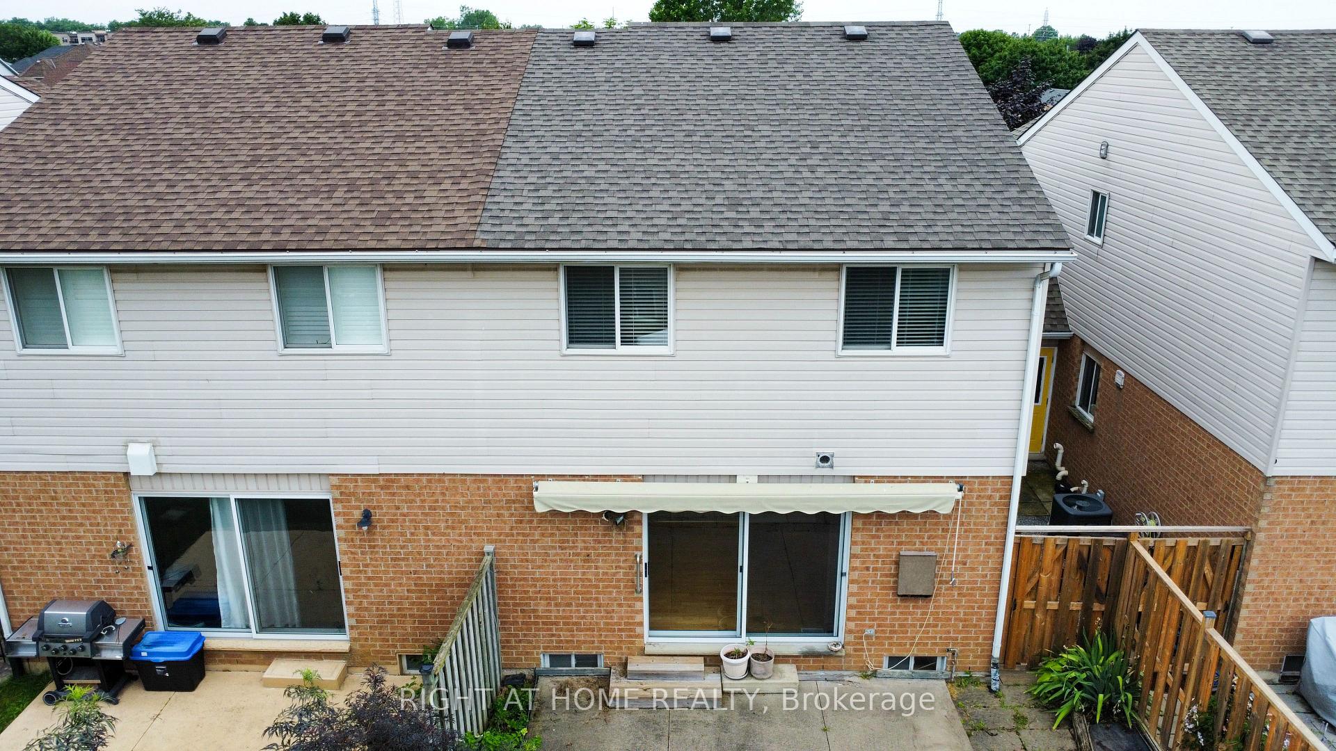 Photo 24 of 60 Westland Street, St. Catharines, Rykert/Vansickle — HOMEH