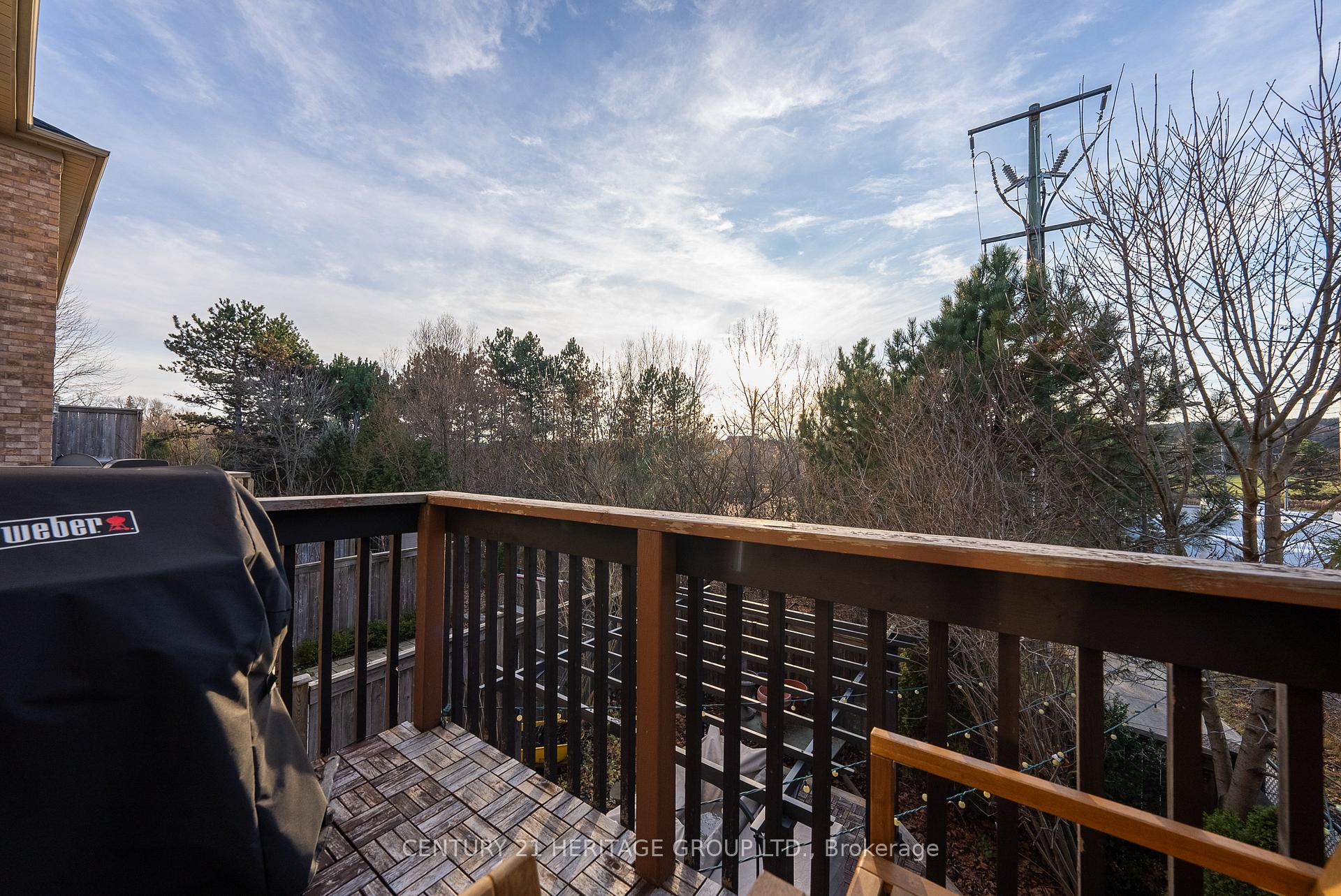 Photo 10 of 44 Burgon Place, Aurora, Aurora Village — HOMEH