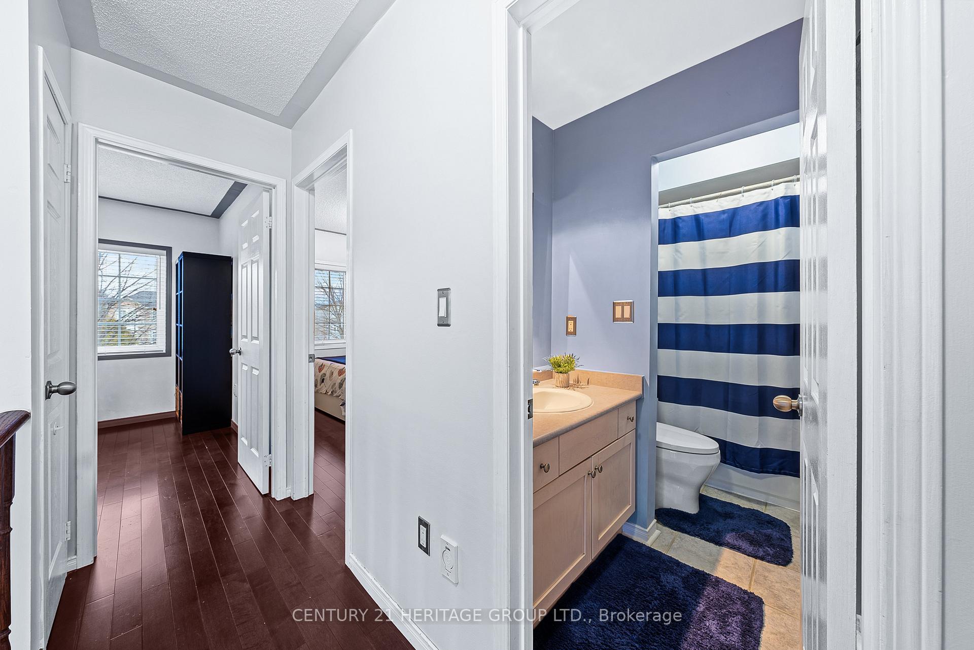 Photo 24 of 44 Burgon Place, Aurora, Aurora Village — HOMEH