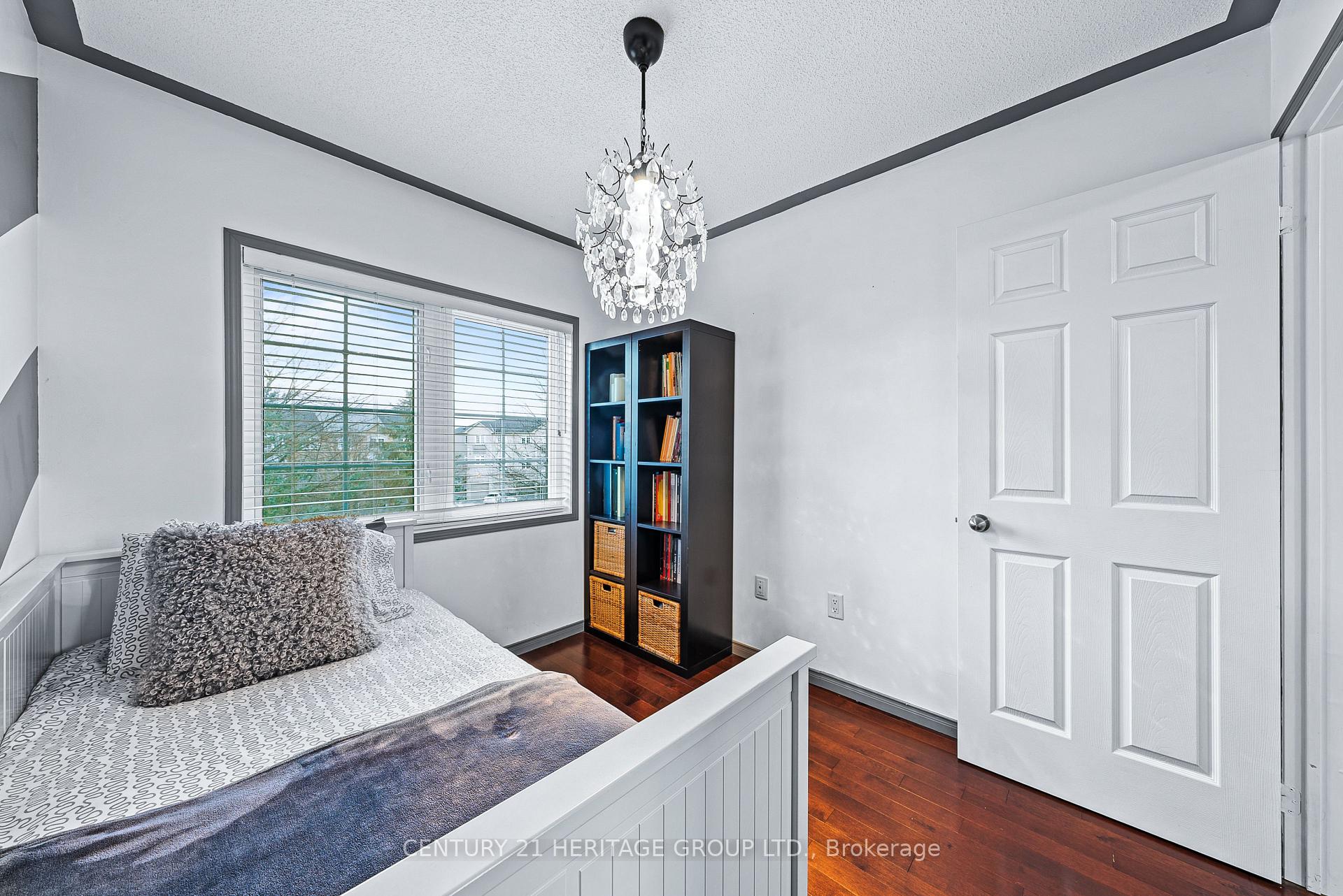 Photo 27 of 44 Burgon Place, Aurora, Aurora Village — HOMEH