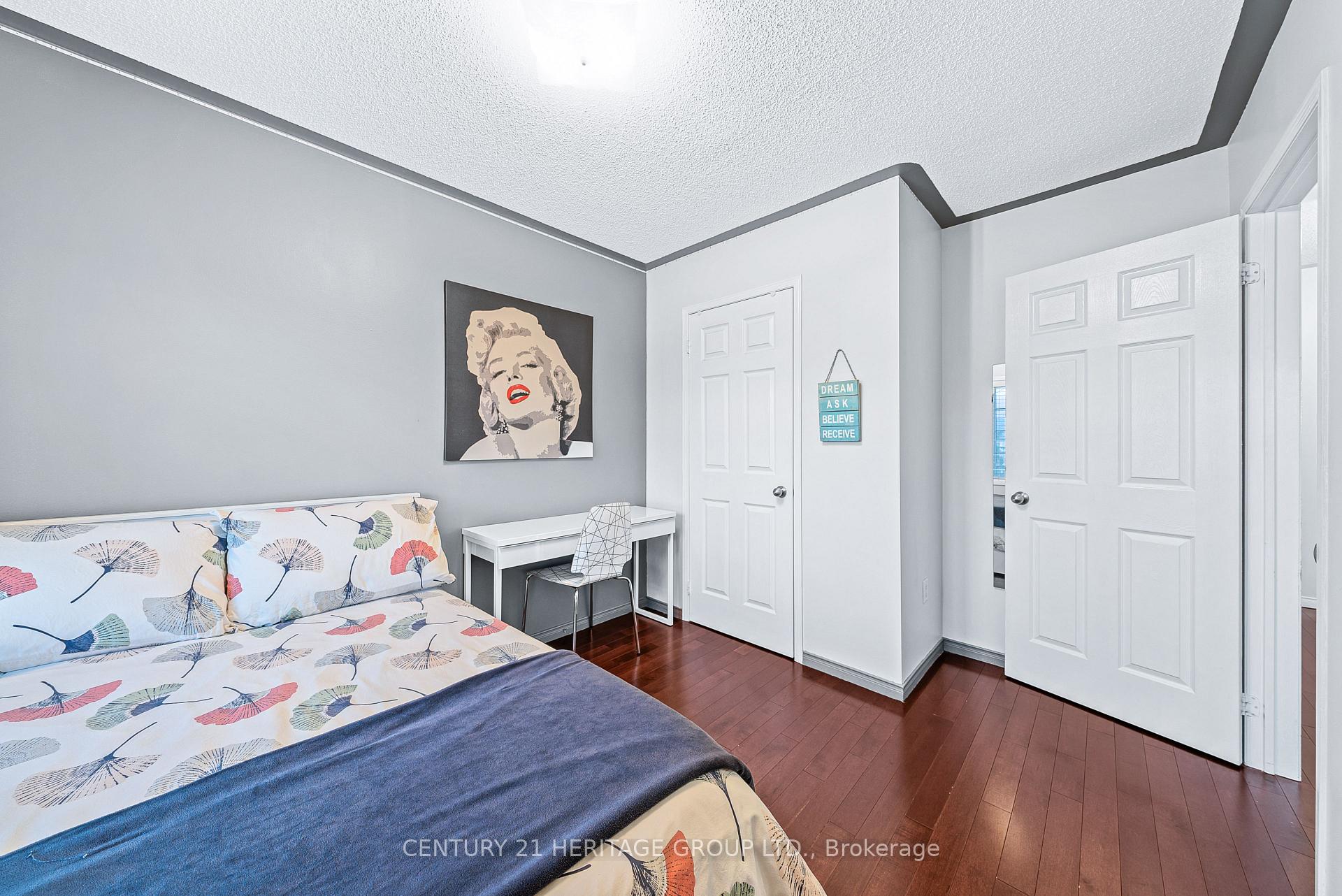 Photo 29 of 44 Burgon Place, Aurora, Aurora Village — HOMEH