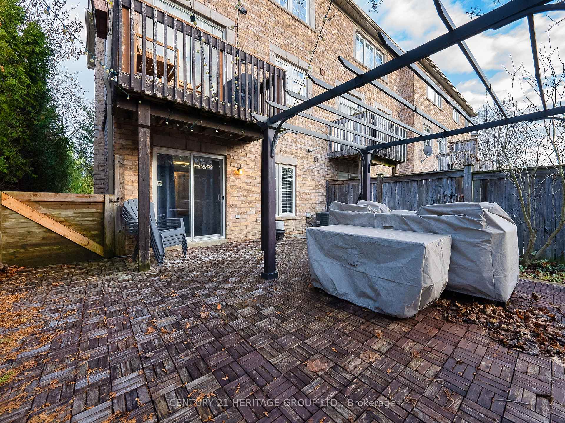 Photo 36 of 44 Burgon Place, Aurora, Aurora Village — HOMEH