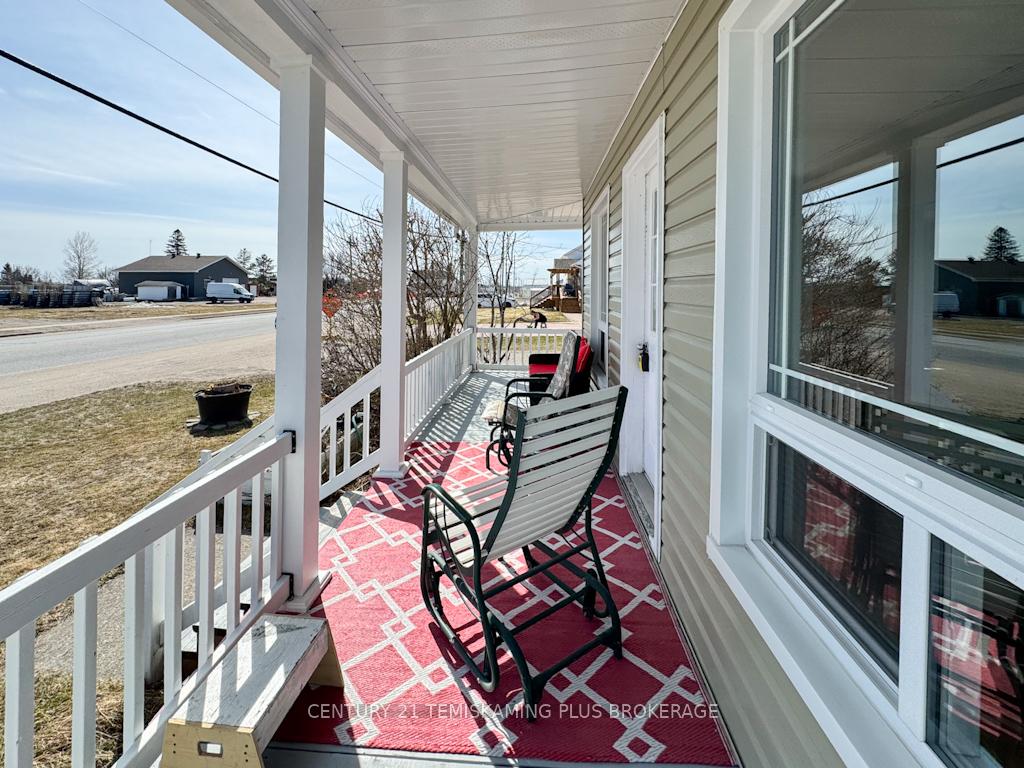 Photo 36 of 96 Tenth Street E, Armstrong, Earlton — HOMEH