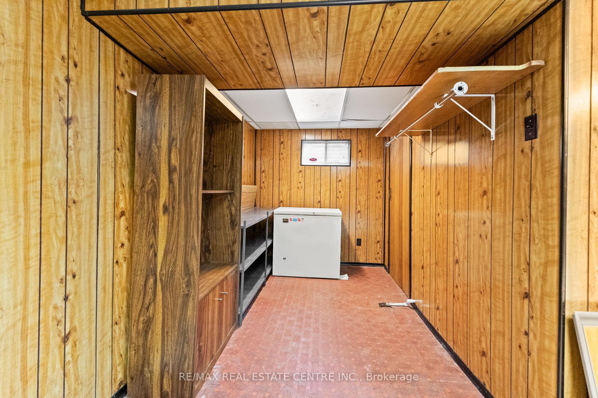 Photo 34 of 48 Jasper Crescent, Brampton, Northgate — HOMEH