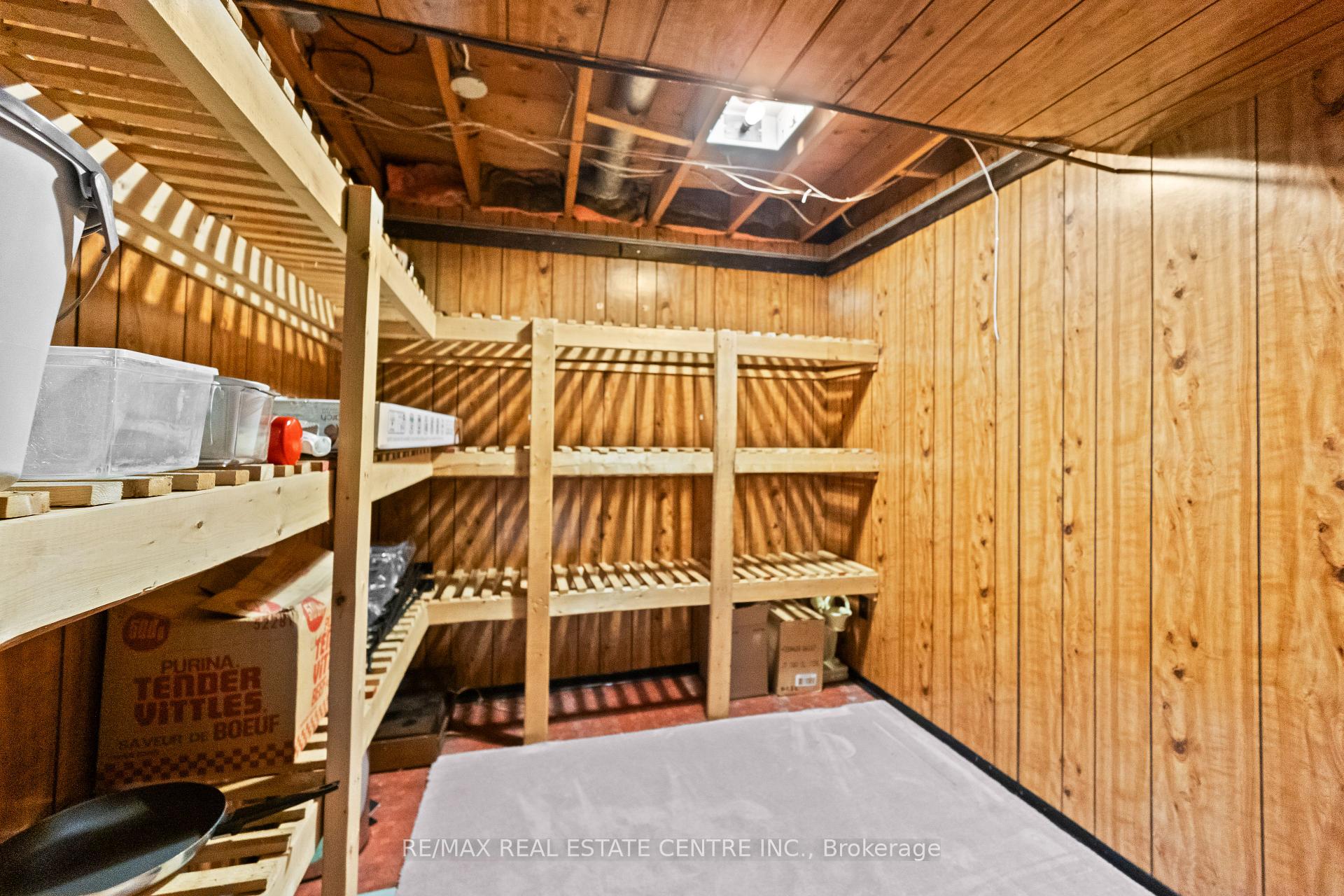 Photo 35 of 48 Jasper Crescent, Brampton, Northgate — HOMEH