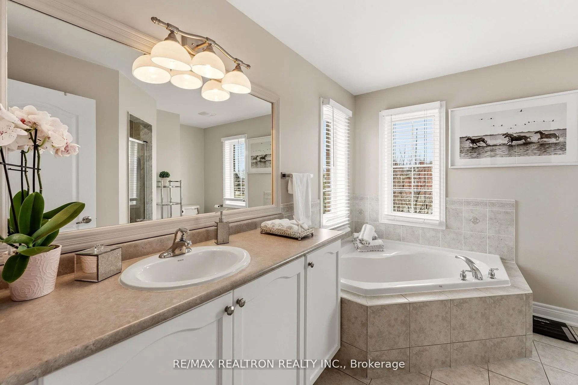 Photo 26 of 2 Daniel Bram Drive, Vaughan, Patterson — HOMEH