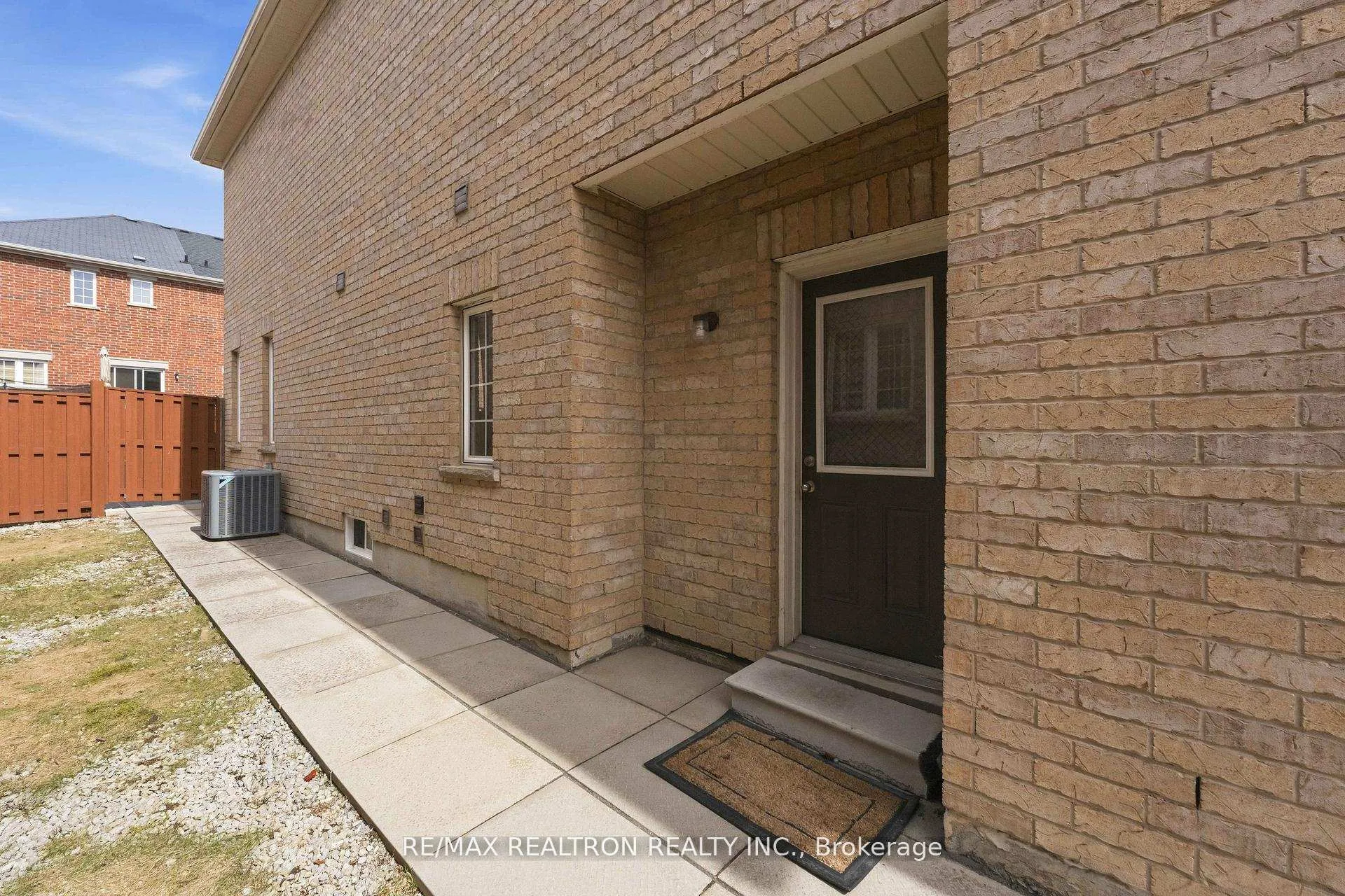 Photo 40 of 2 Daniel Bram Drive, Vaughan, Patterson — HOMEH