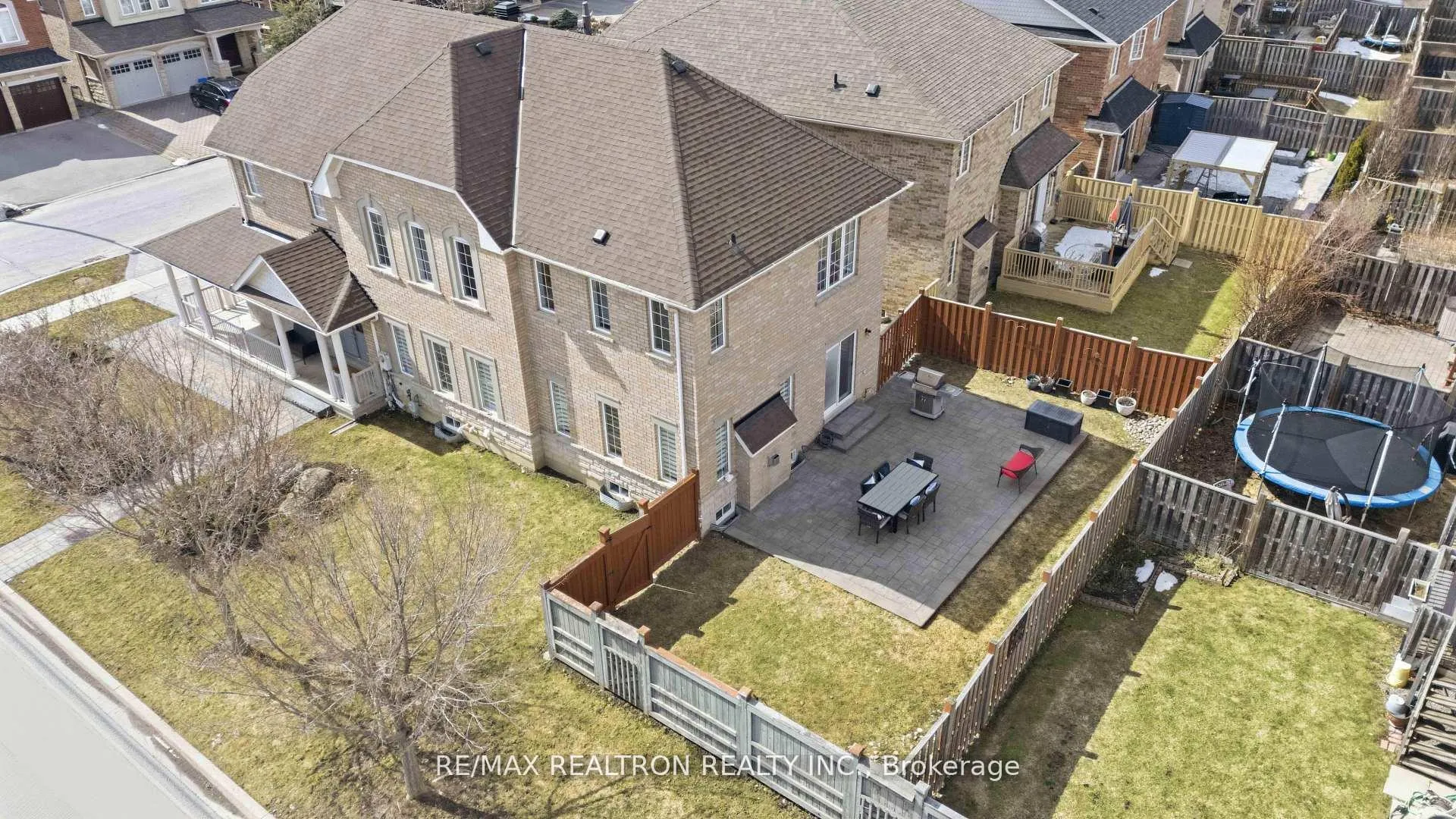 Photo 45 of 2 Daniel Bram Drive, Vaughan, Patterson — HOMEH