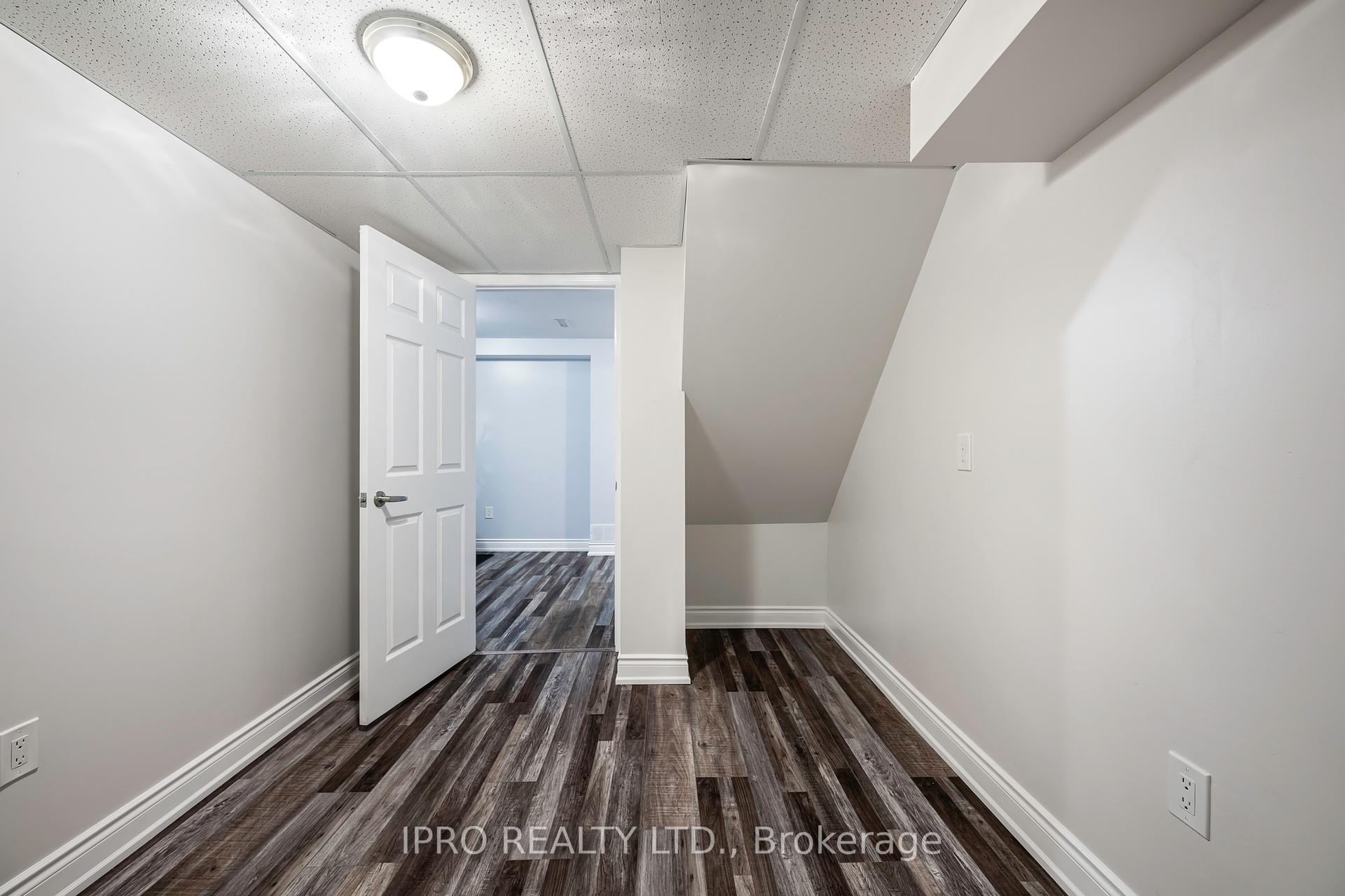 Photo 66 of 72 Newdale Place, Brampton, Westgate — HOMEH