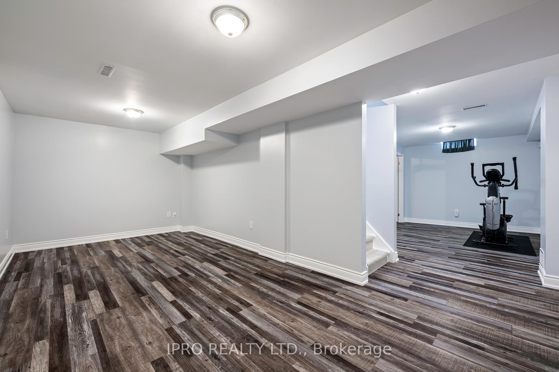 Photo 40 of 72 Newdale Place, Brampton, Westgate — HOMEH