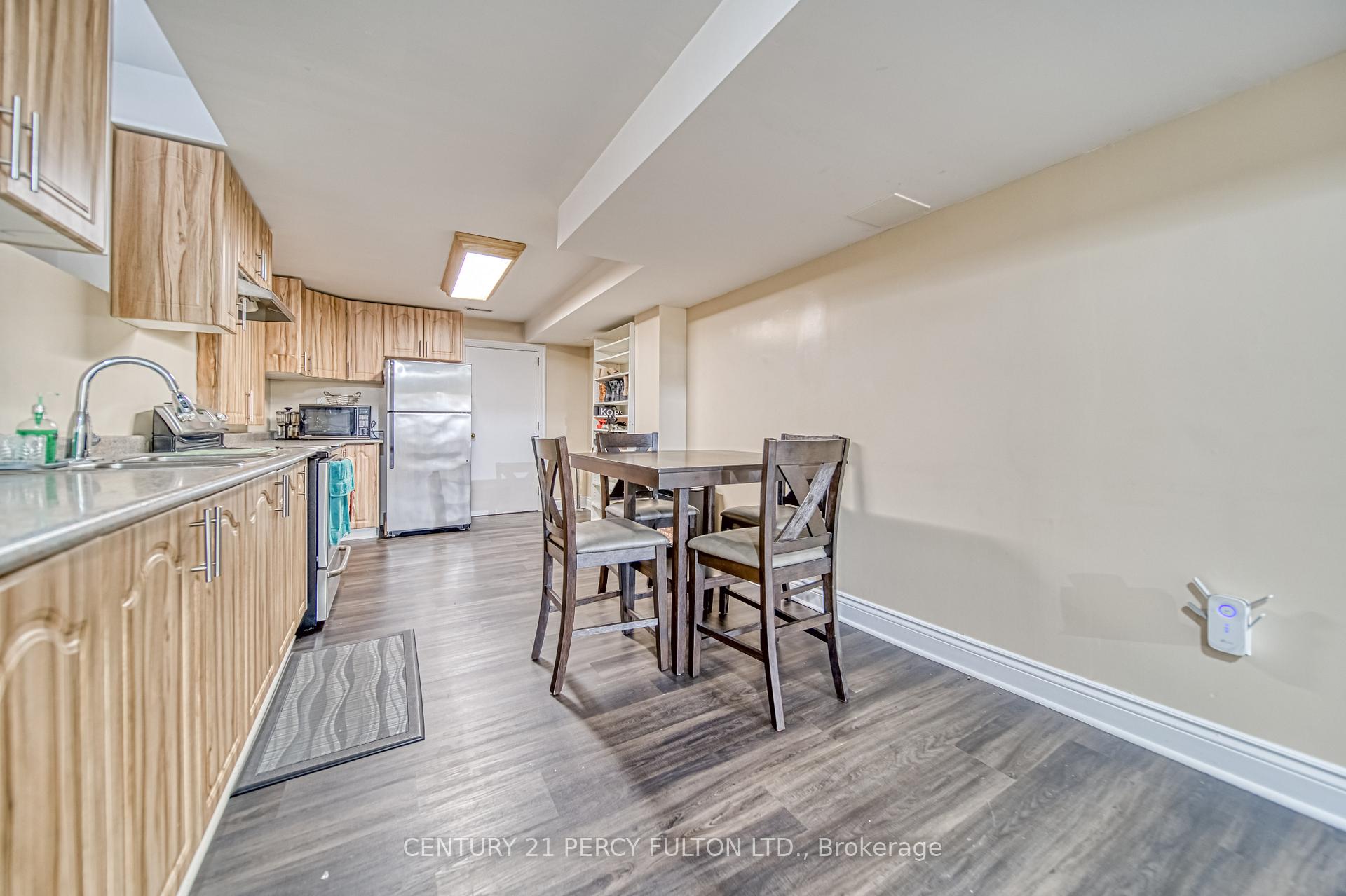 Photo 31 of 31 Watsonbrook Drive, Brampton, Sandringham-Wellington — HOMEH