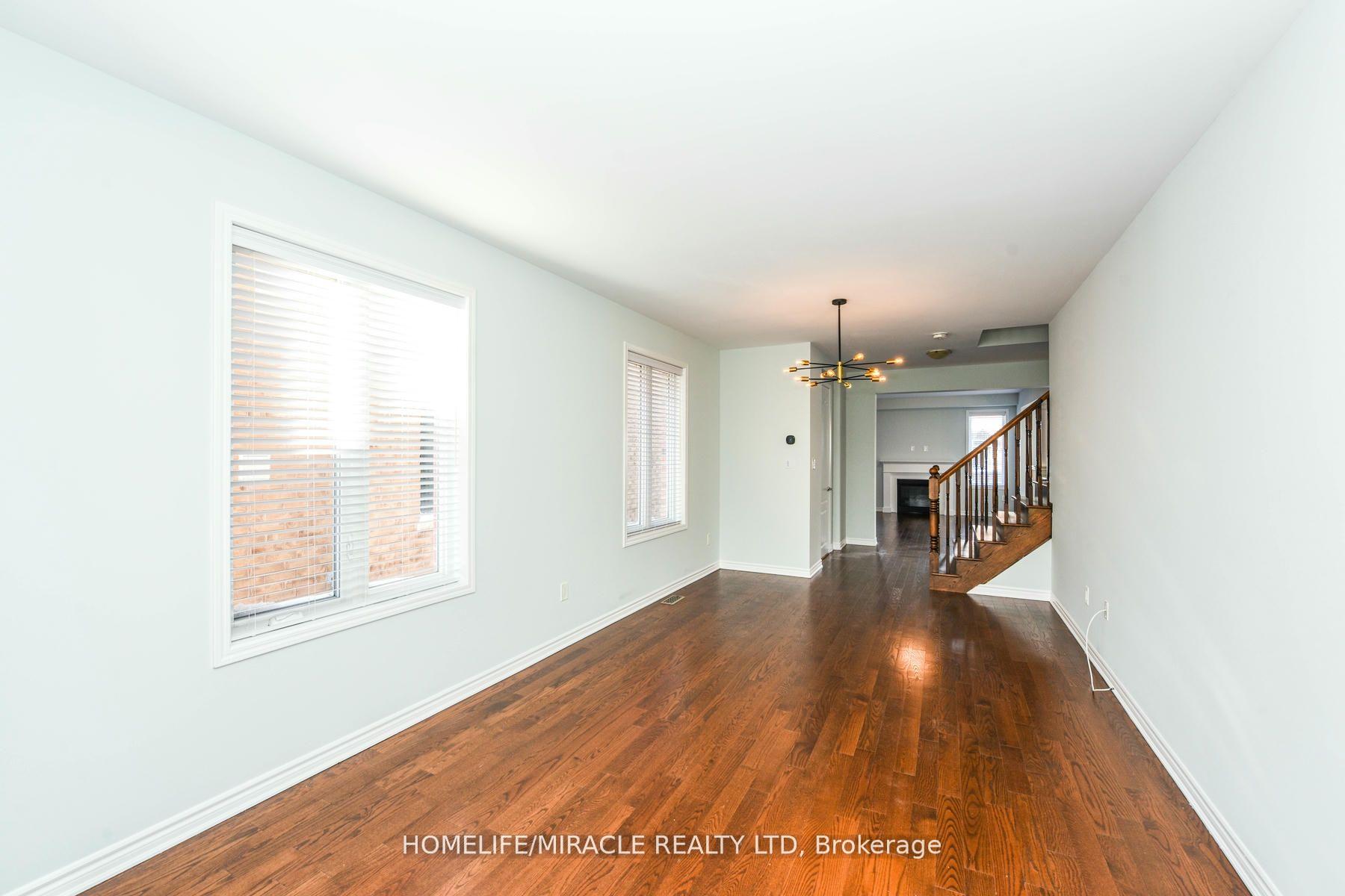 Photo 14 of 120 Benhurst Crescent, Brampton, Northwest Brampton — HOMEH
