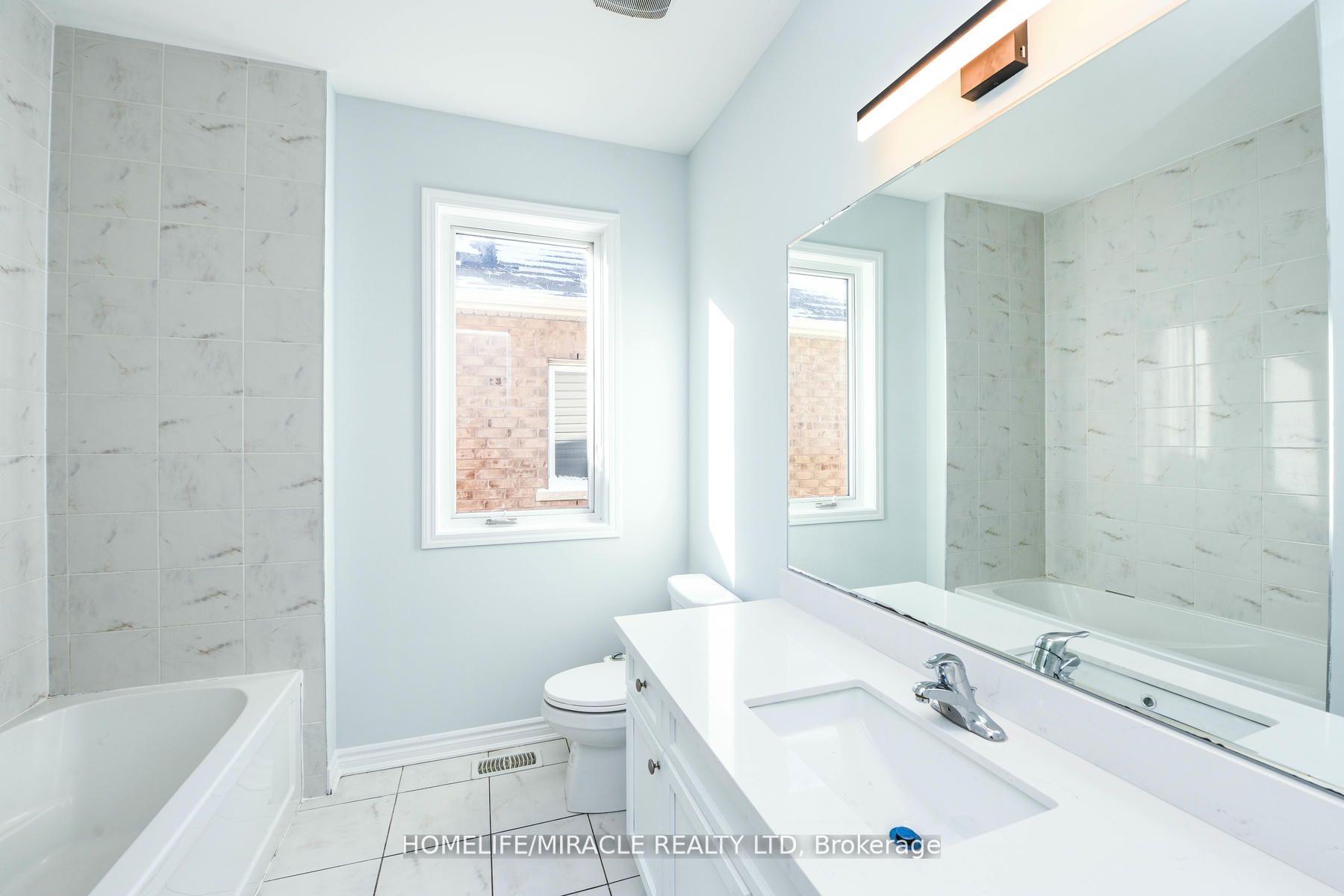 Photo 25 of 120 Benhurst Crescent, Brampton, Northwest Brampton — HOMEH