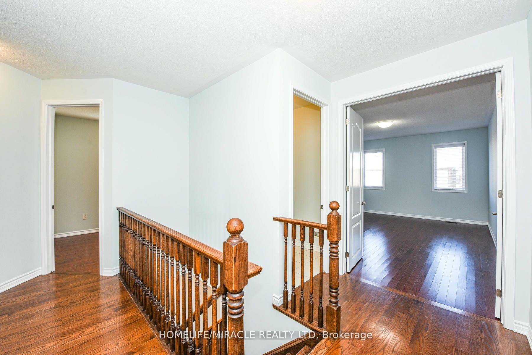 Photo 30 of 120 Benhurst Crescent, Brampton, Northwest Brampton — HOMEH
