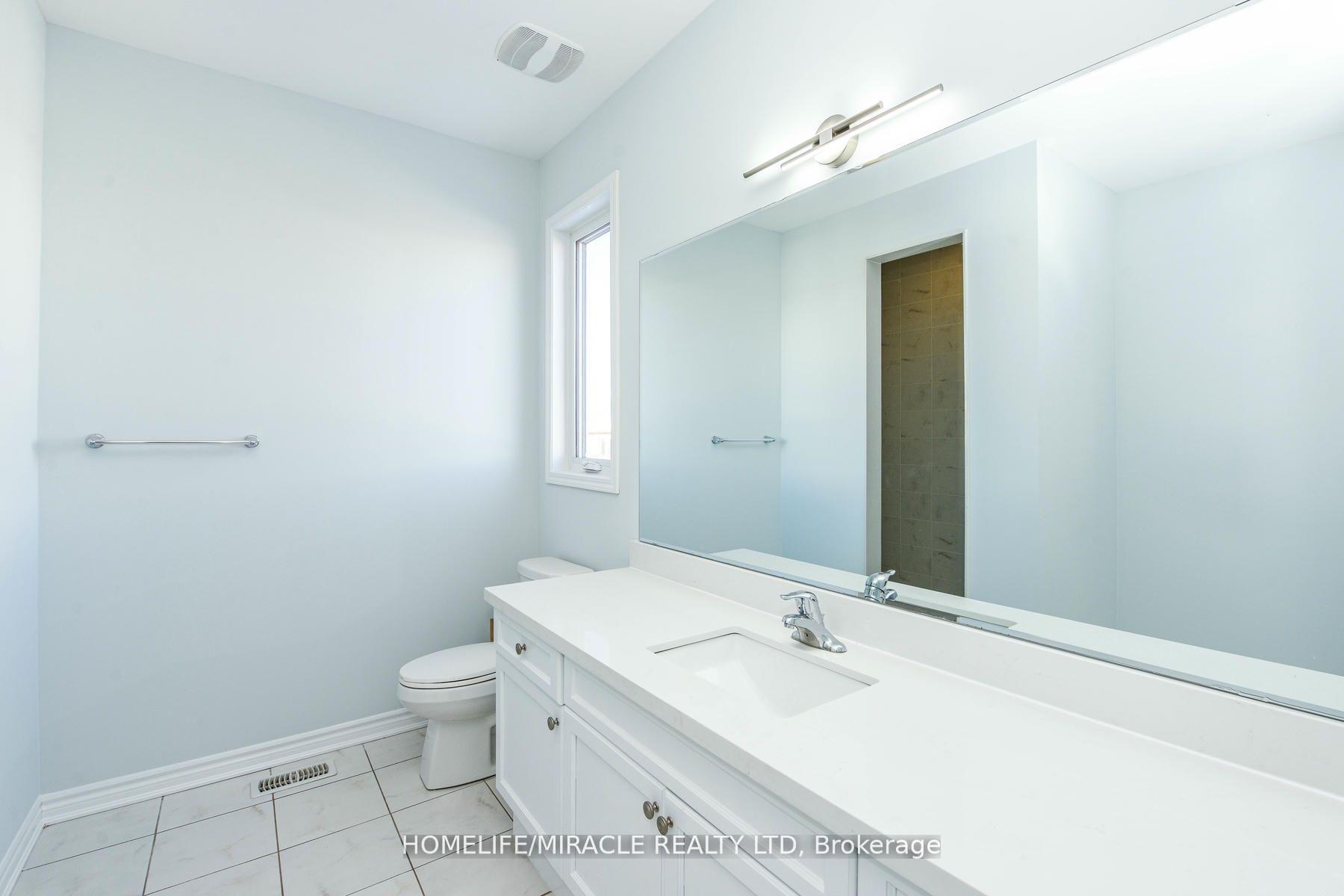 Photo 34 of 120 Benhurst Crescent, Brampton, Northwest Brampton — HOMEH