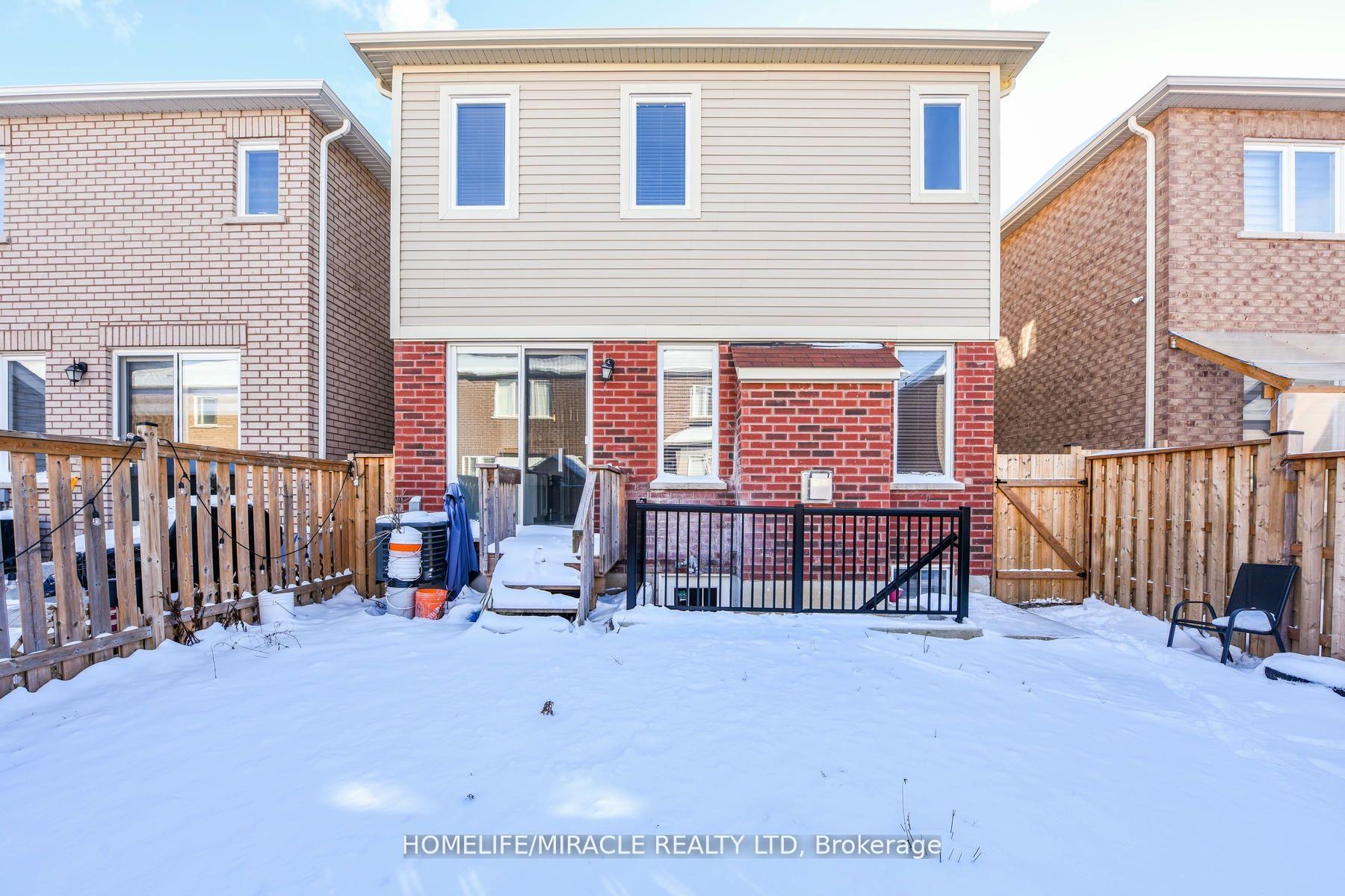 Photo 39 of 120 Benhurst Crescent, Brampton, Northwest Brampton — HOMEH