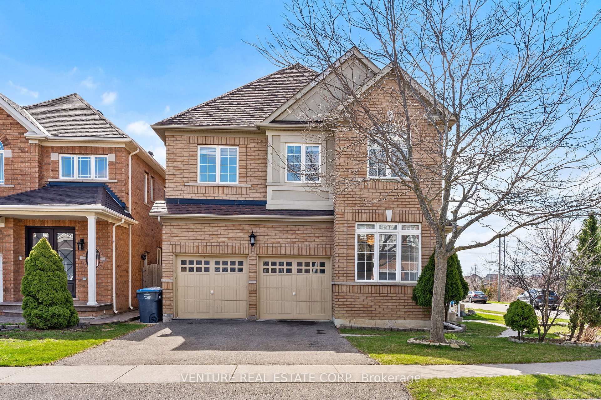 Photo 2 of 53 Chalkfarm Crescent, Brampton, Northwest Sandalwood Parkway — HOMEH