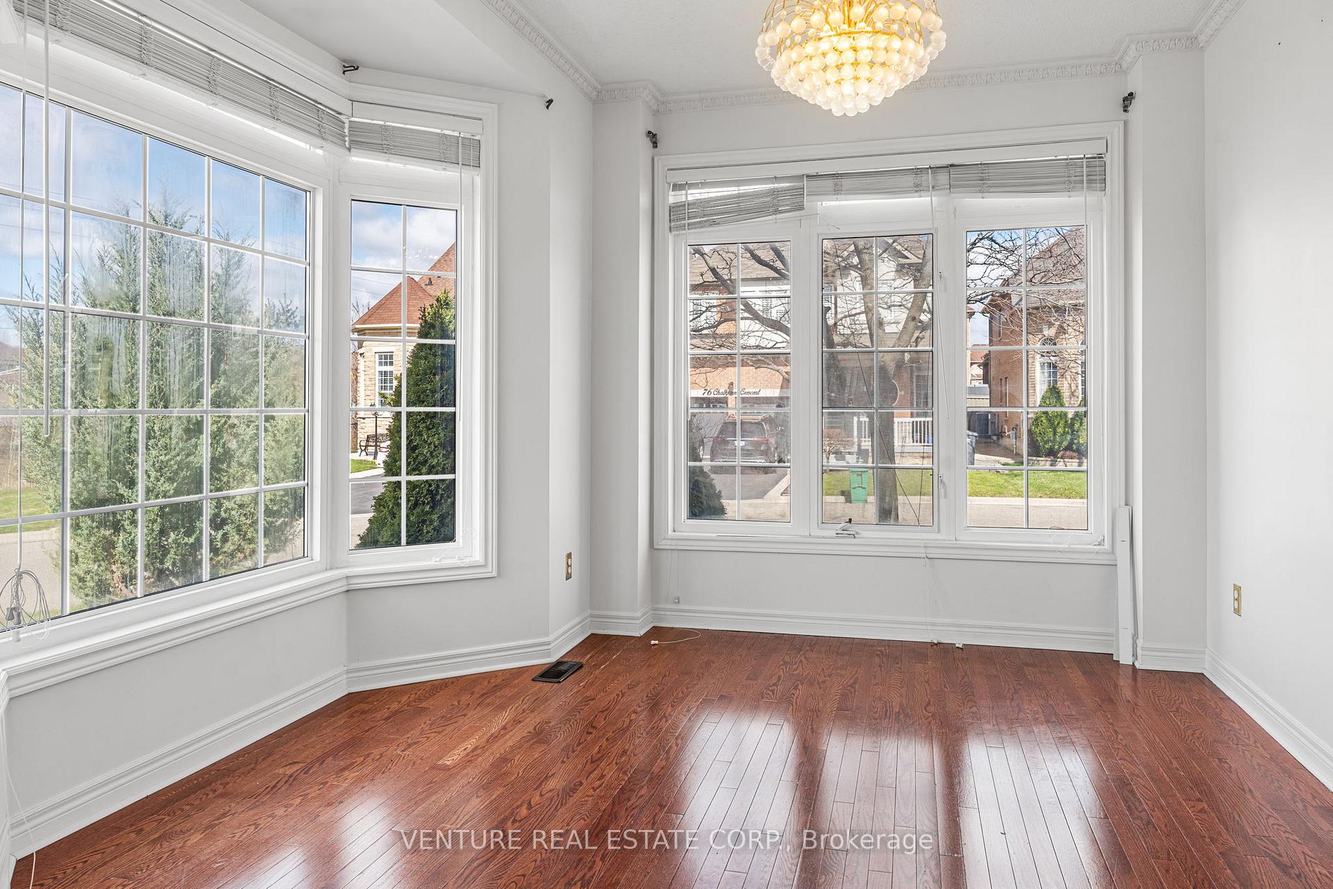 Photo 8 of 53 Chalkfarm Crescent, Brampton, Northwest Sandalwood Parkway — HOMEH