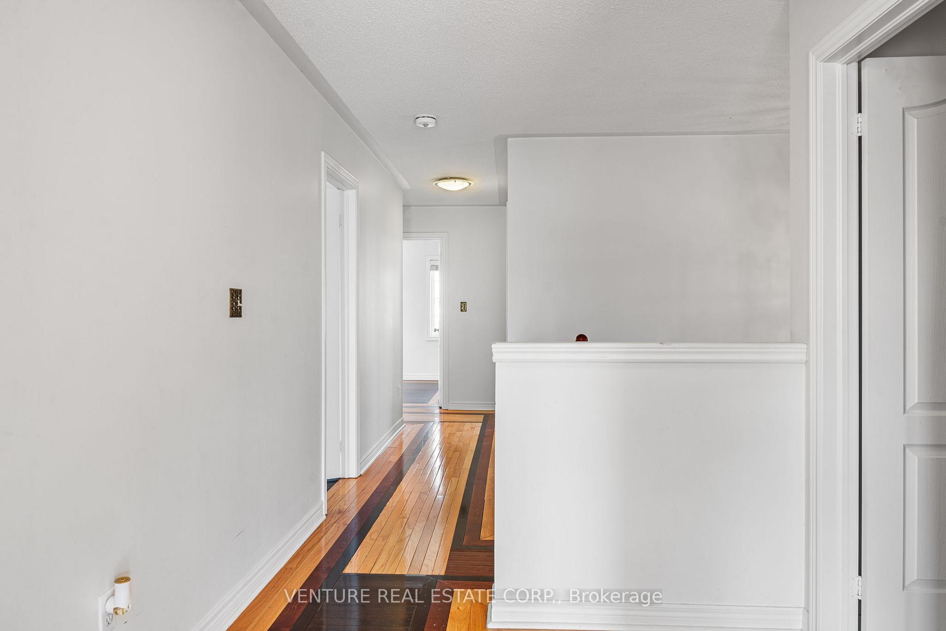 Photo 18 of 53 Chalkfarm Crescent, Brampton, Northwest Sandalwood Parkway — HOMEH