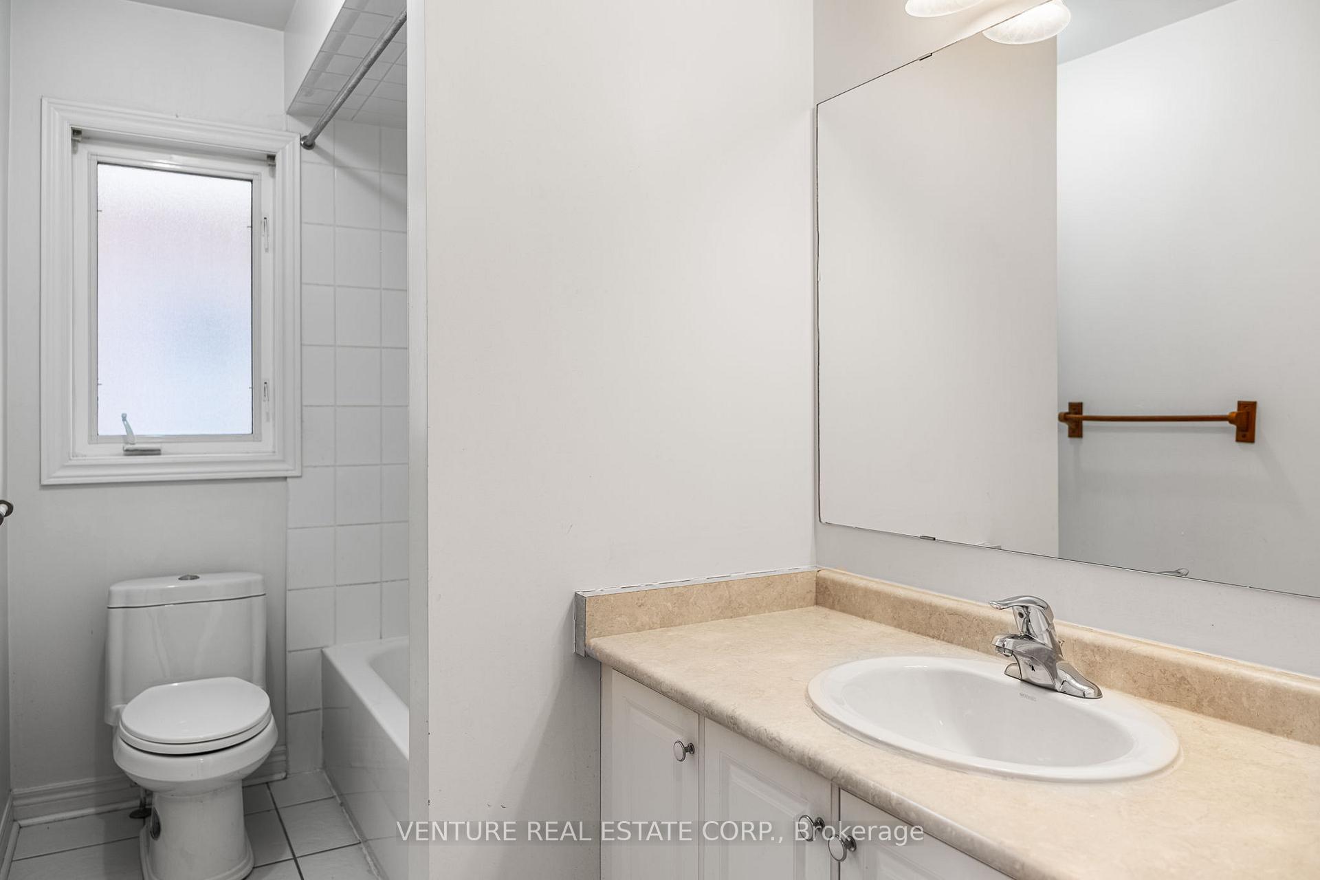Photo 28 of 53 Chalkfarm Crescent, Brampton, Northwest Sandalwood Parkway — HOMEH