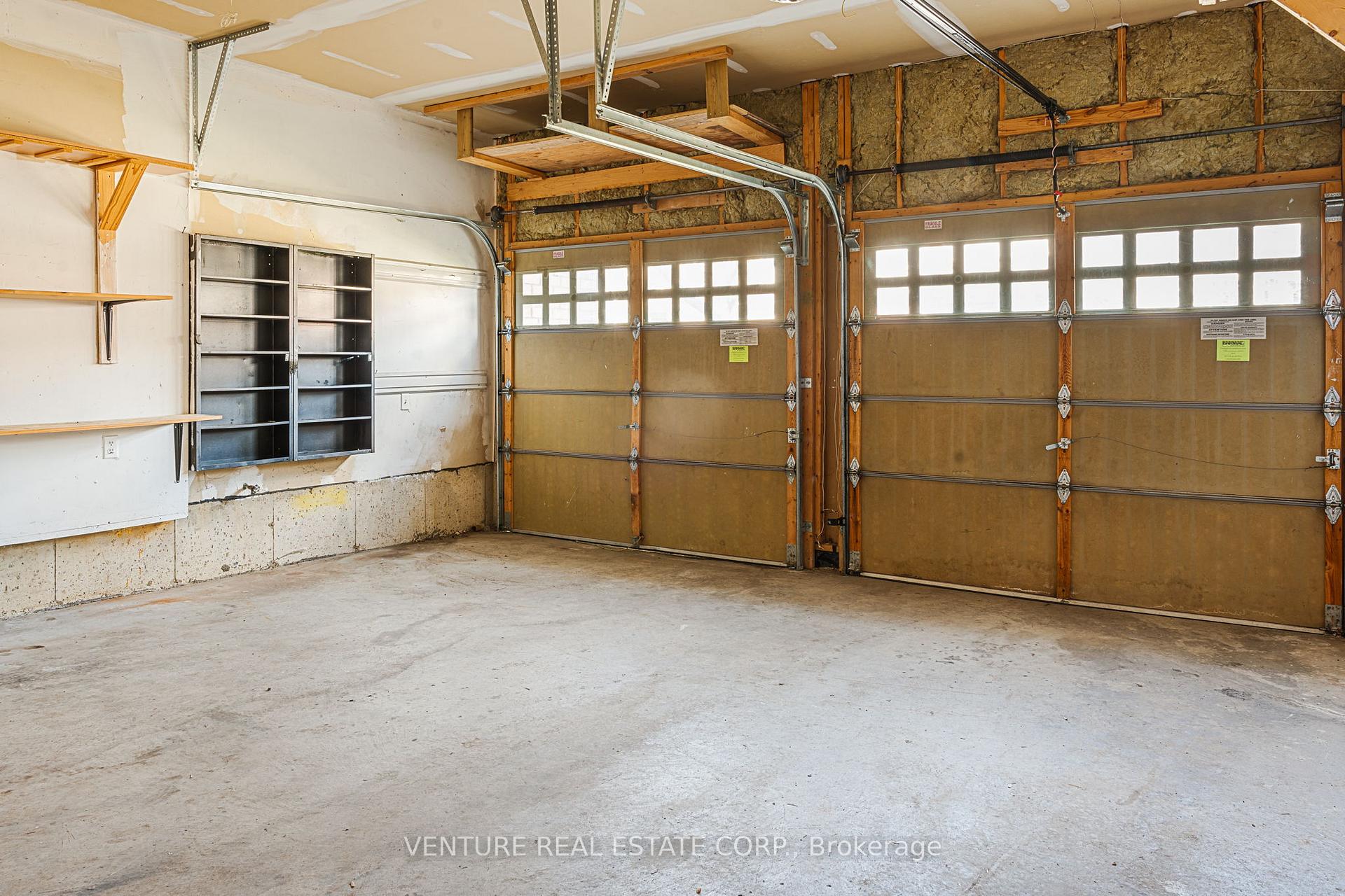Photo 38 of 53 Chalkfarm Crescent, Brampton, Northwest Sandalwood Parkway — HOMEH