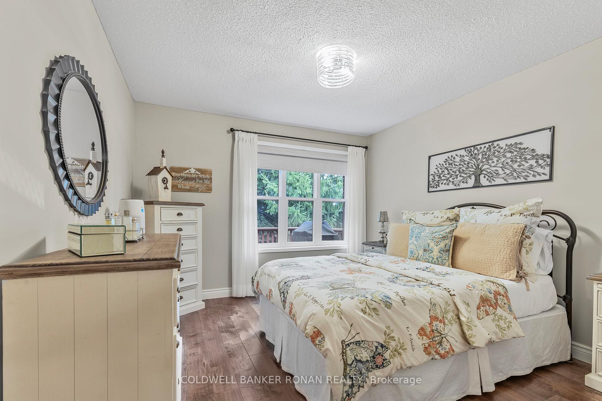 Photo 18 of 40 Green Briar Road, New Tecumseth, Rural New Tecumseth — HOMEH
