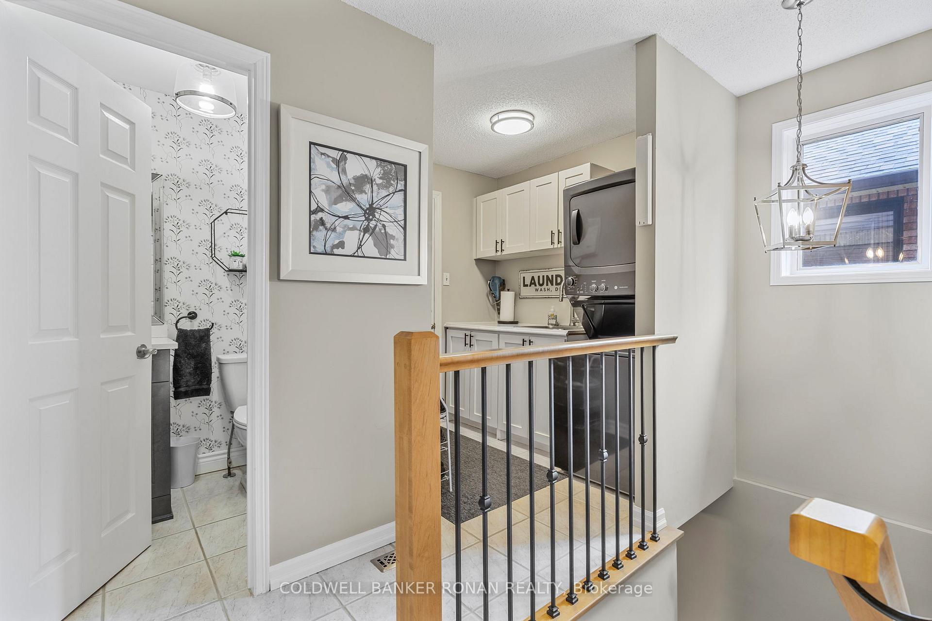Photo 23 of 40 Green Briar Road, New Tecumseth, Rural New Tecumseth — HOMEH