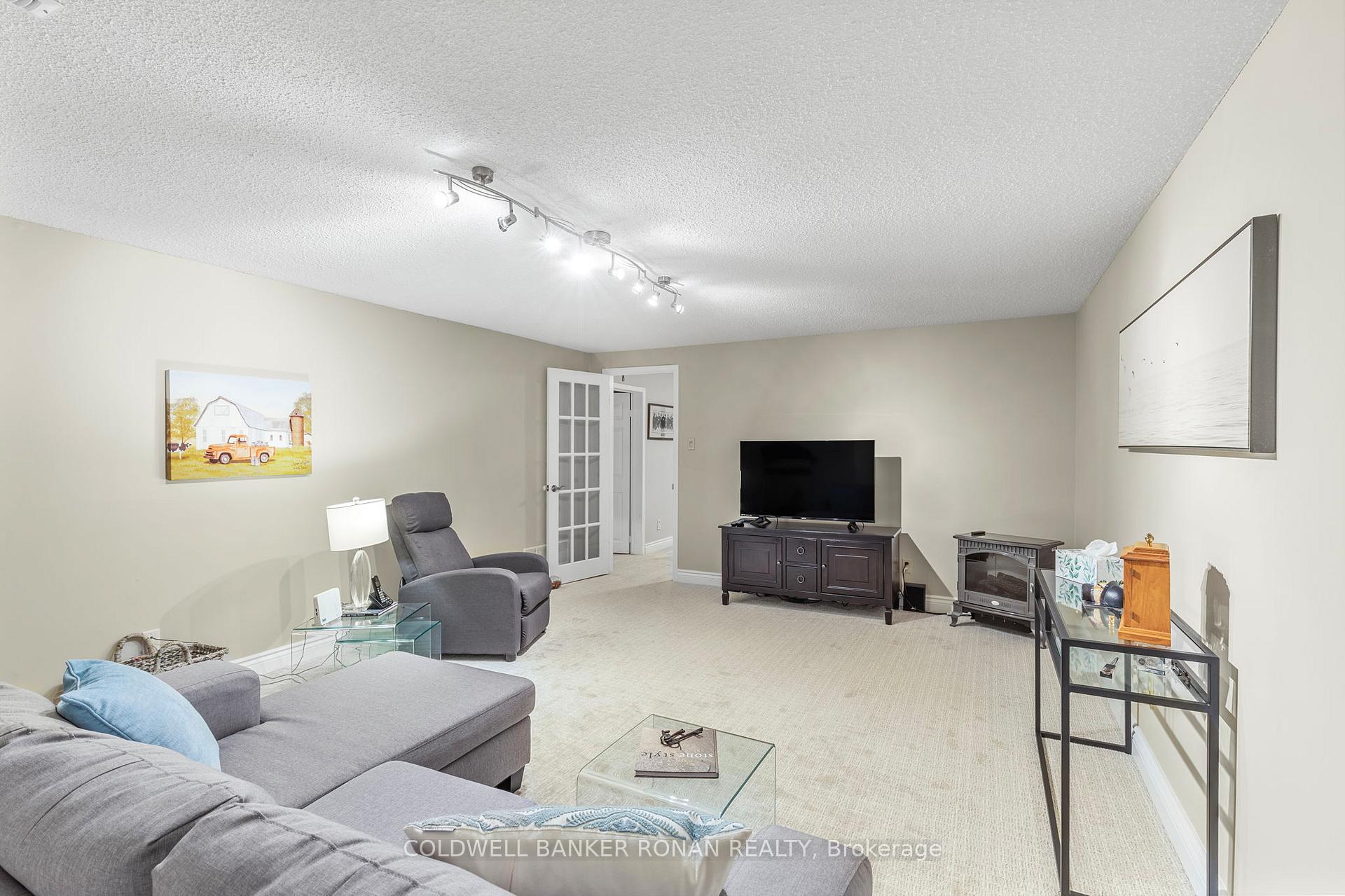 Photo 29 of 40 Green Briar Road, New Tecumseth, Rural New Tecumseth — HOMEH