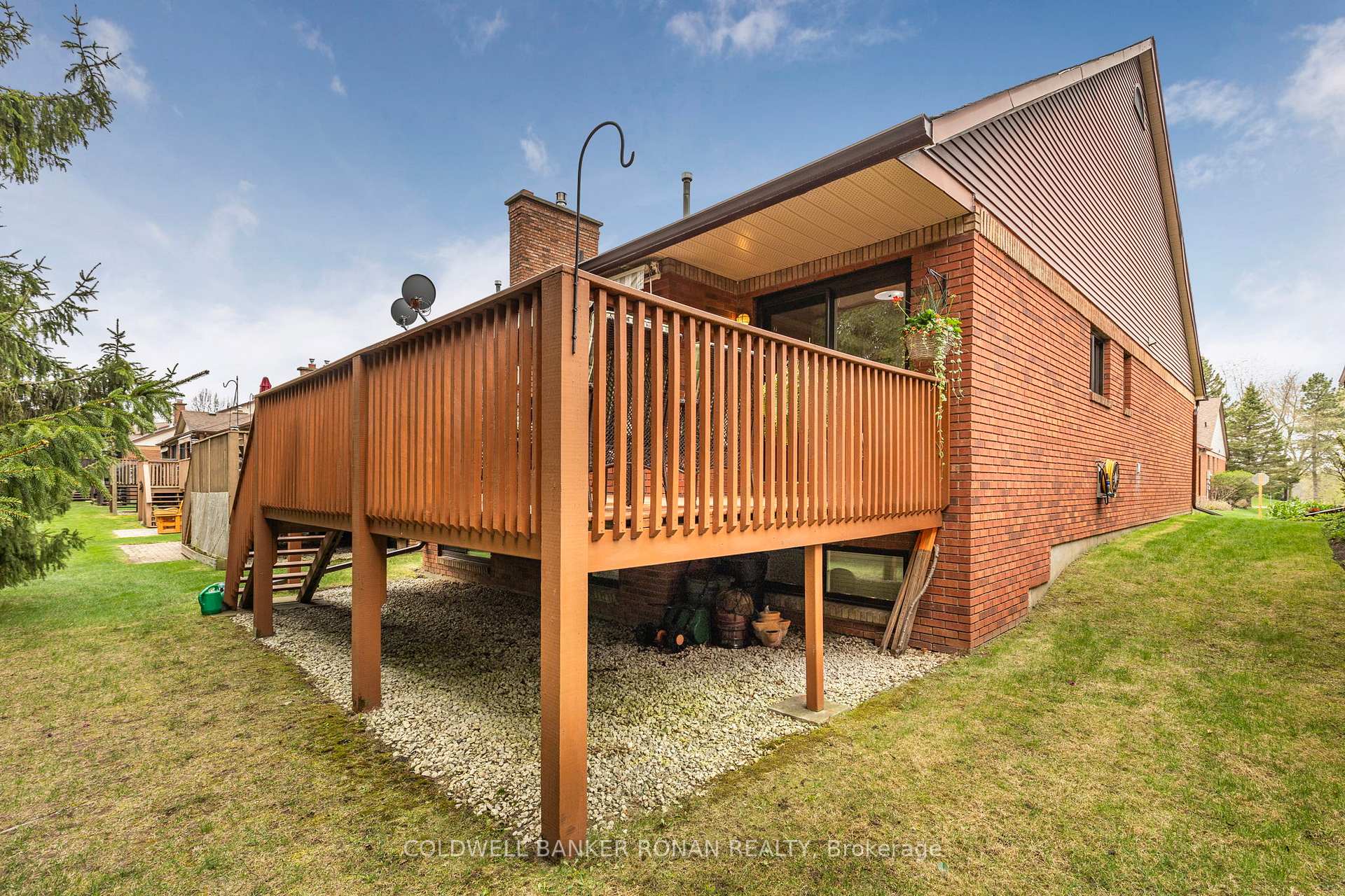 Photo 37 of 40 Green Briar Road, New Tecumseth, Rural New Tecumseth — HOMEH