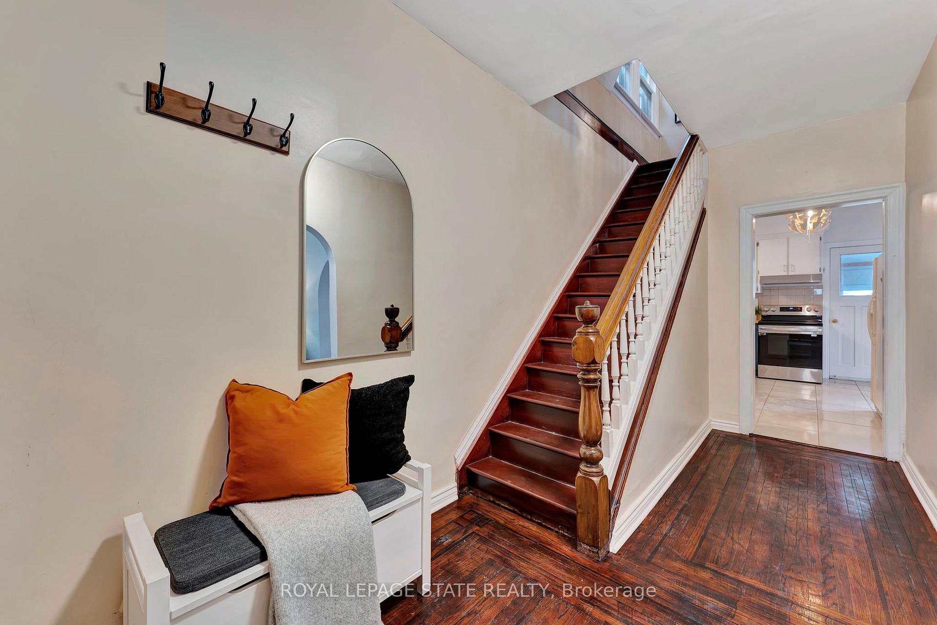 Photo 6 of 8 Senator Avenue, Hamilton, Gibson — HOMEH