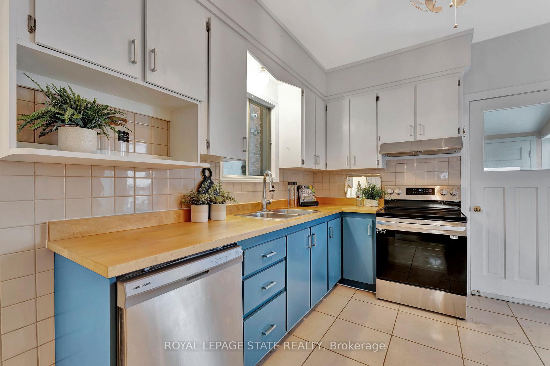 Photo 17 of 8 Senator Avenue, Hamilton, Gibson — HOMEH