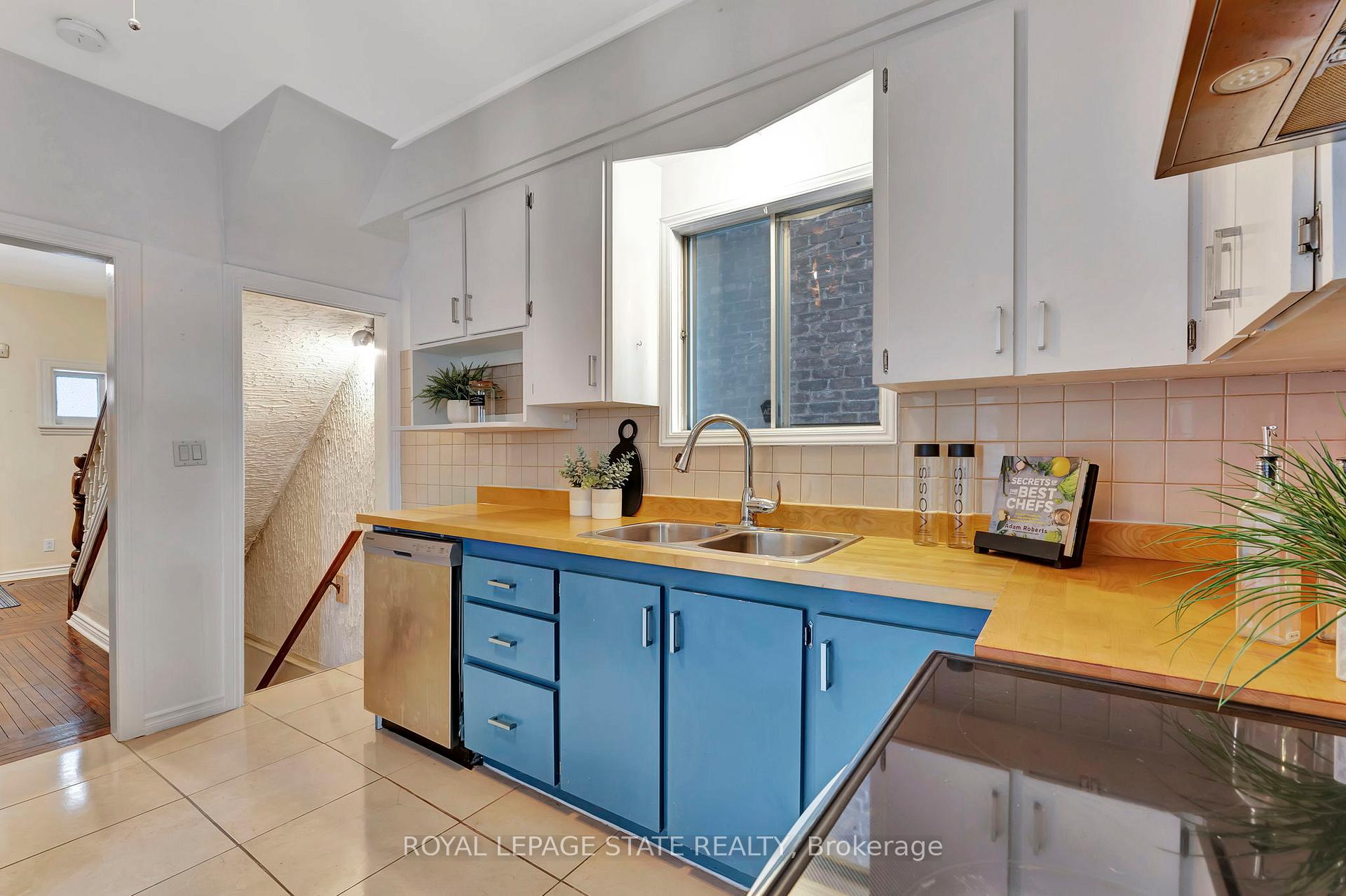 Photo 18 of 8 Senator Avenue, Hamilton, Gibson — HOMEH