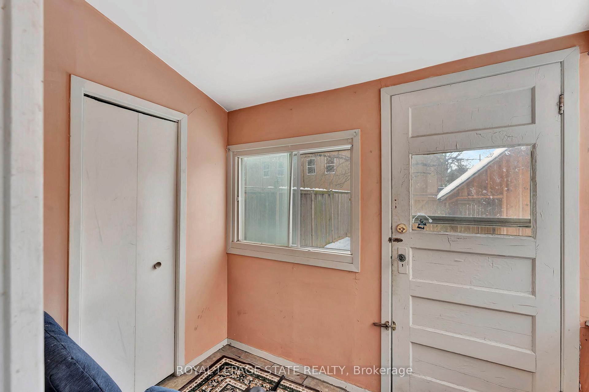 Photo 22 of 8 Senator Avenue, Hamilton, Gibson — HOMEH