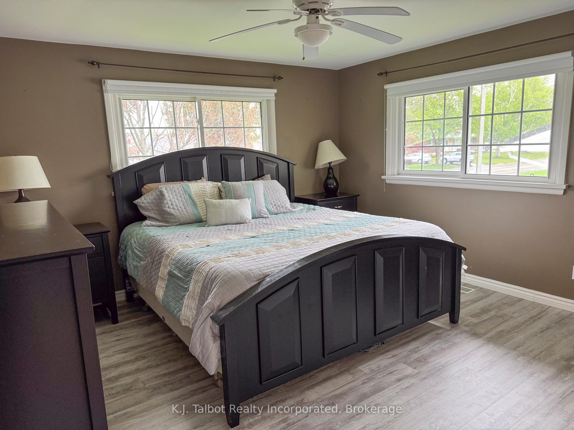 Photo 6 of 250 Catherine Street, Goderich, Goderich Town — HOMEH