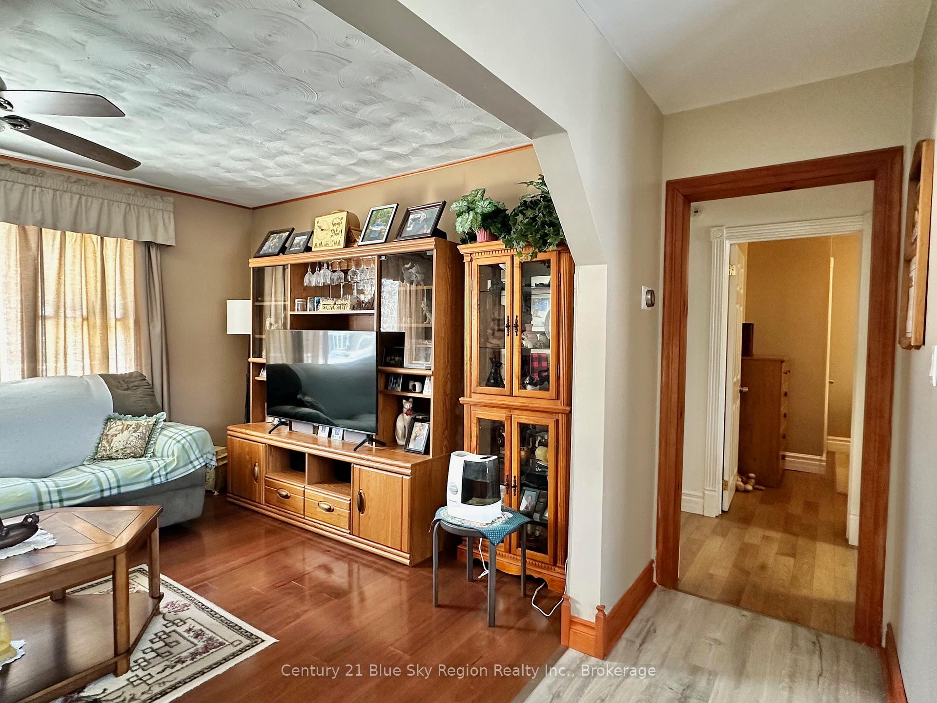 Photo 9 of 391 Seventh Street, Mattawa — HOMEH