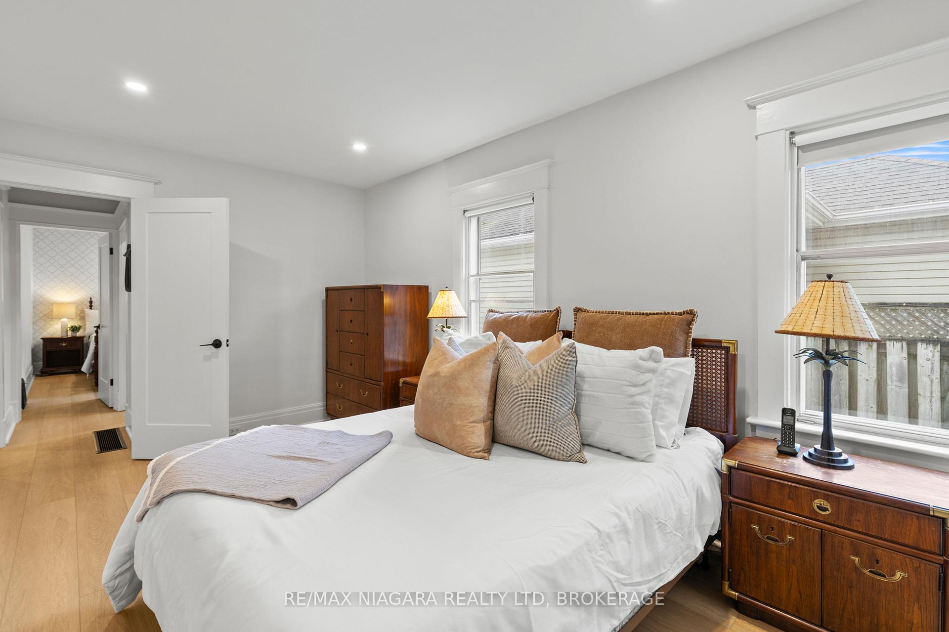 Photo 13 of 13 Linden Street, St. Catharines, Downtown — HOMEH