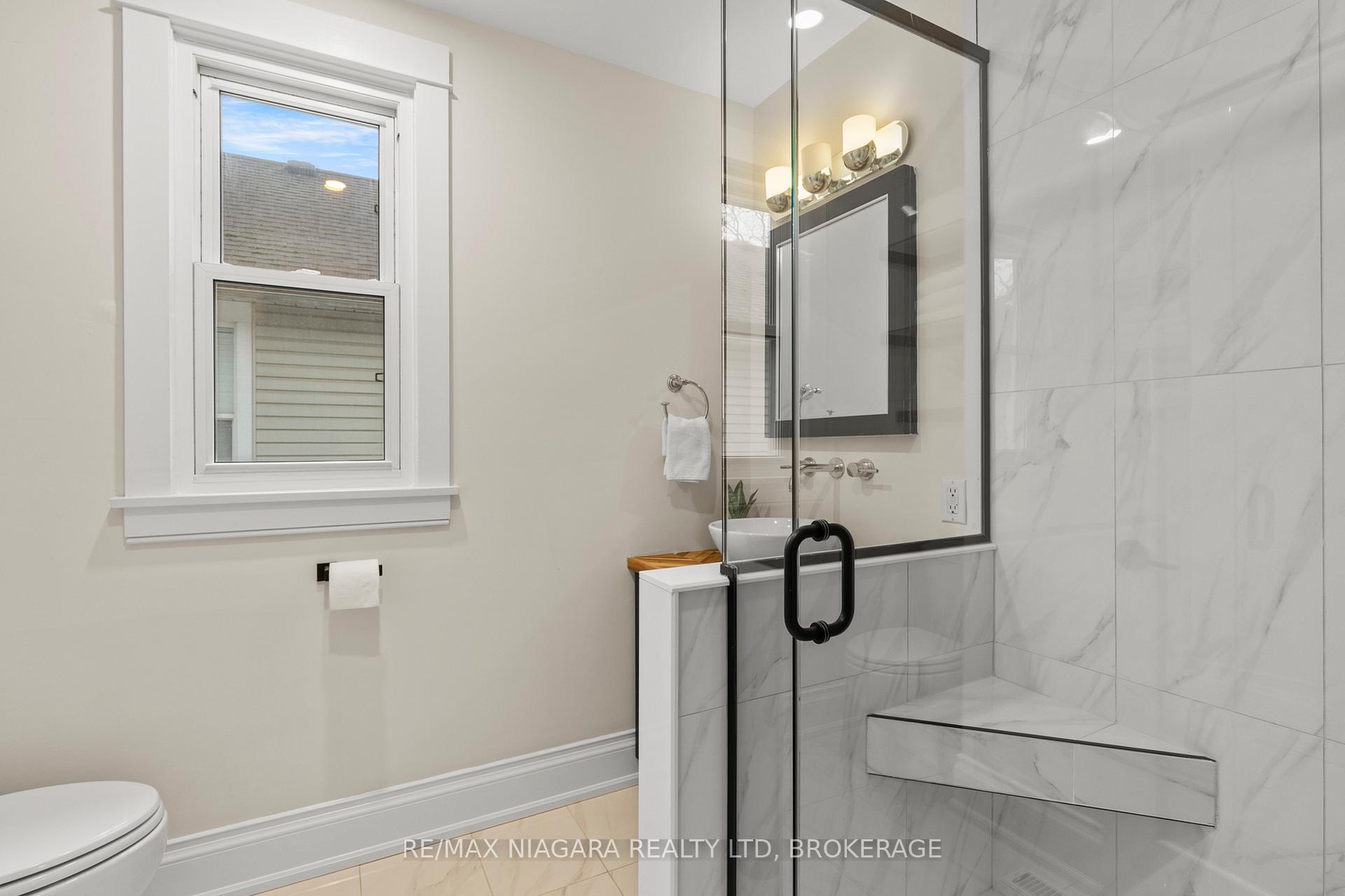 Photo 15 of 13 Linden Street, St. Catharines, Downtown — HOMEH